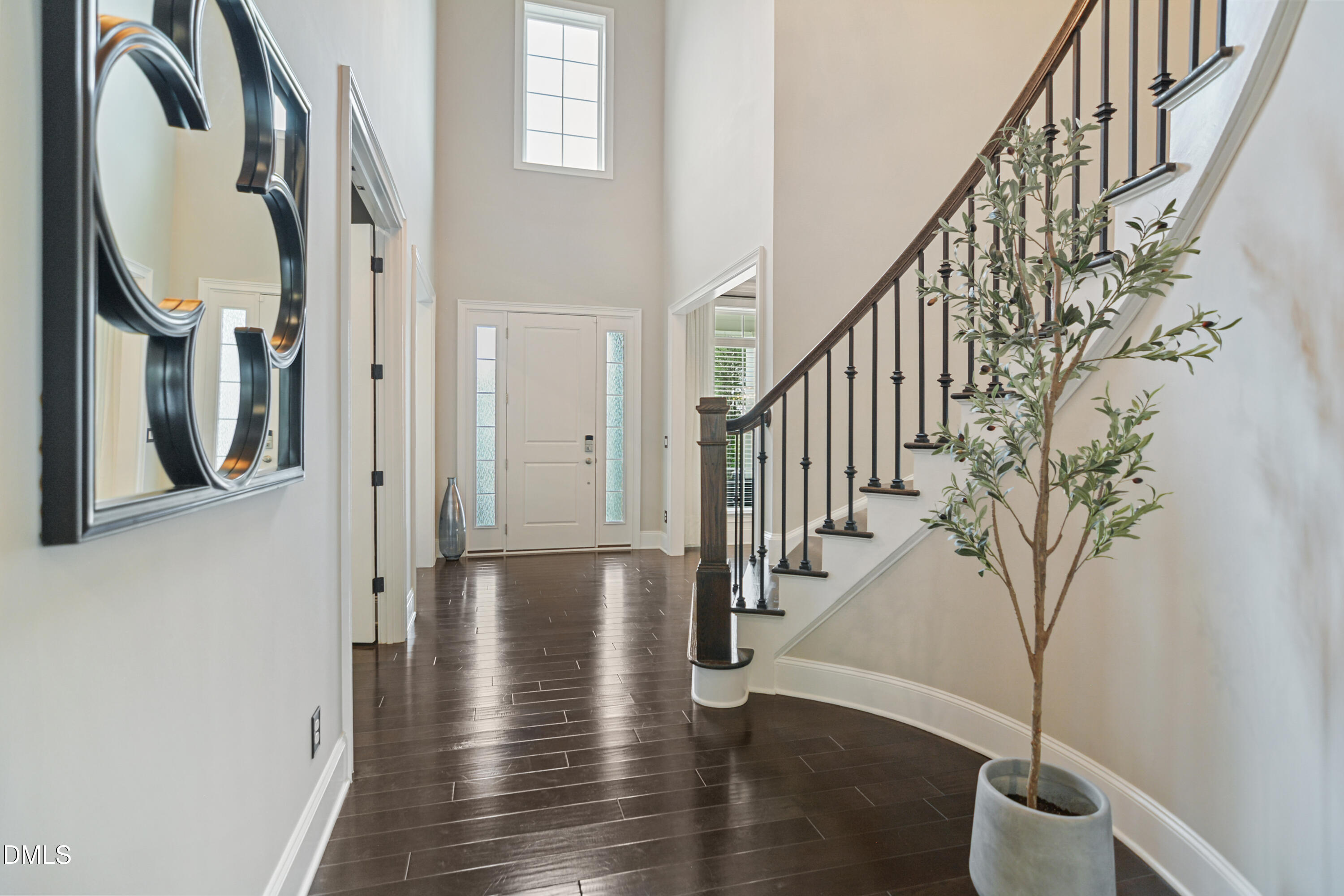 113 Amberwing Court Property Photo 5