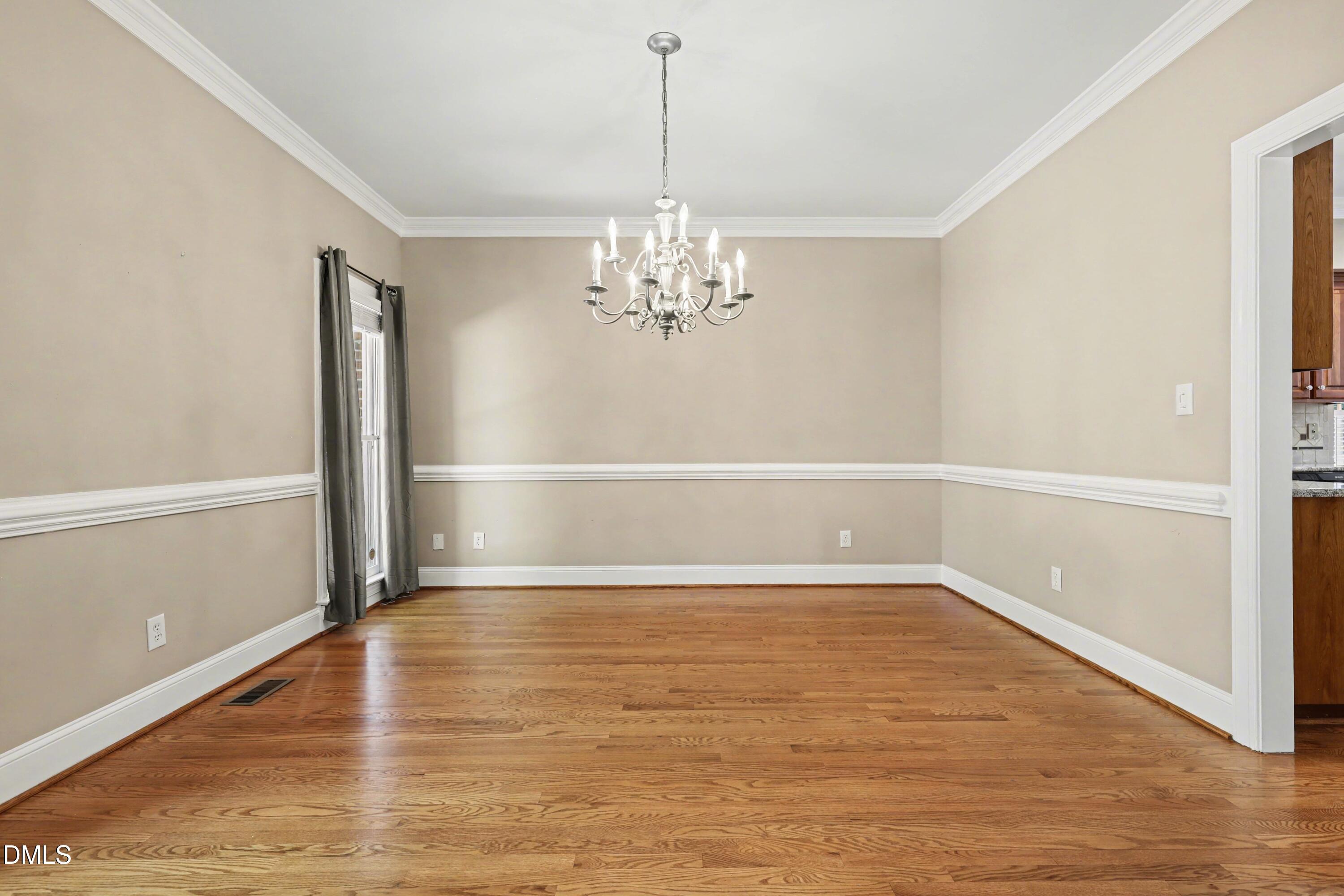 4708 Bartwood Drive Property Photo 9