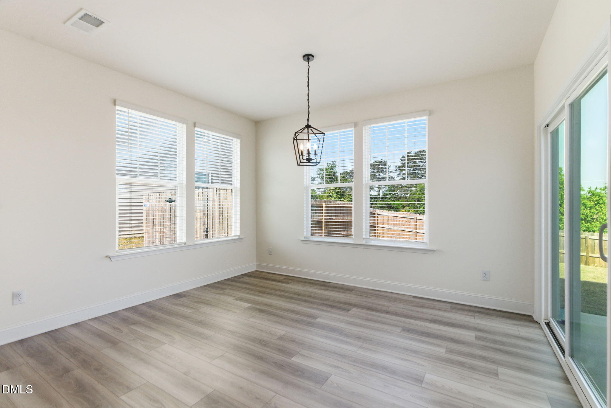 202 Burford Way Property Photo 38