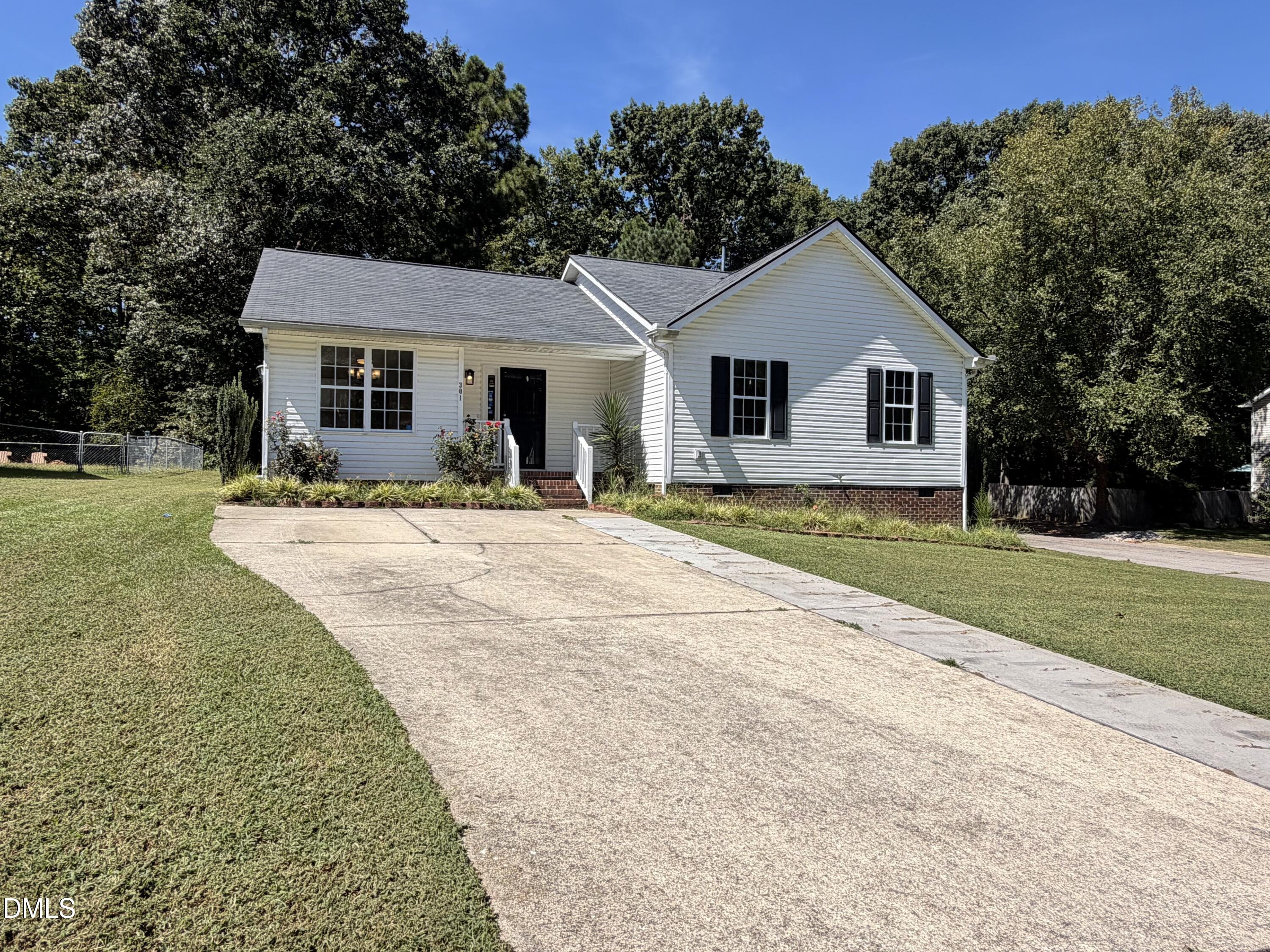 301 Hocutt Drive Property Photo 1