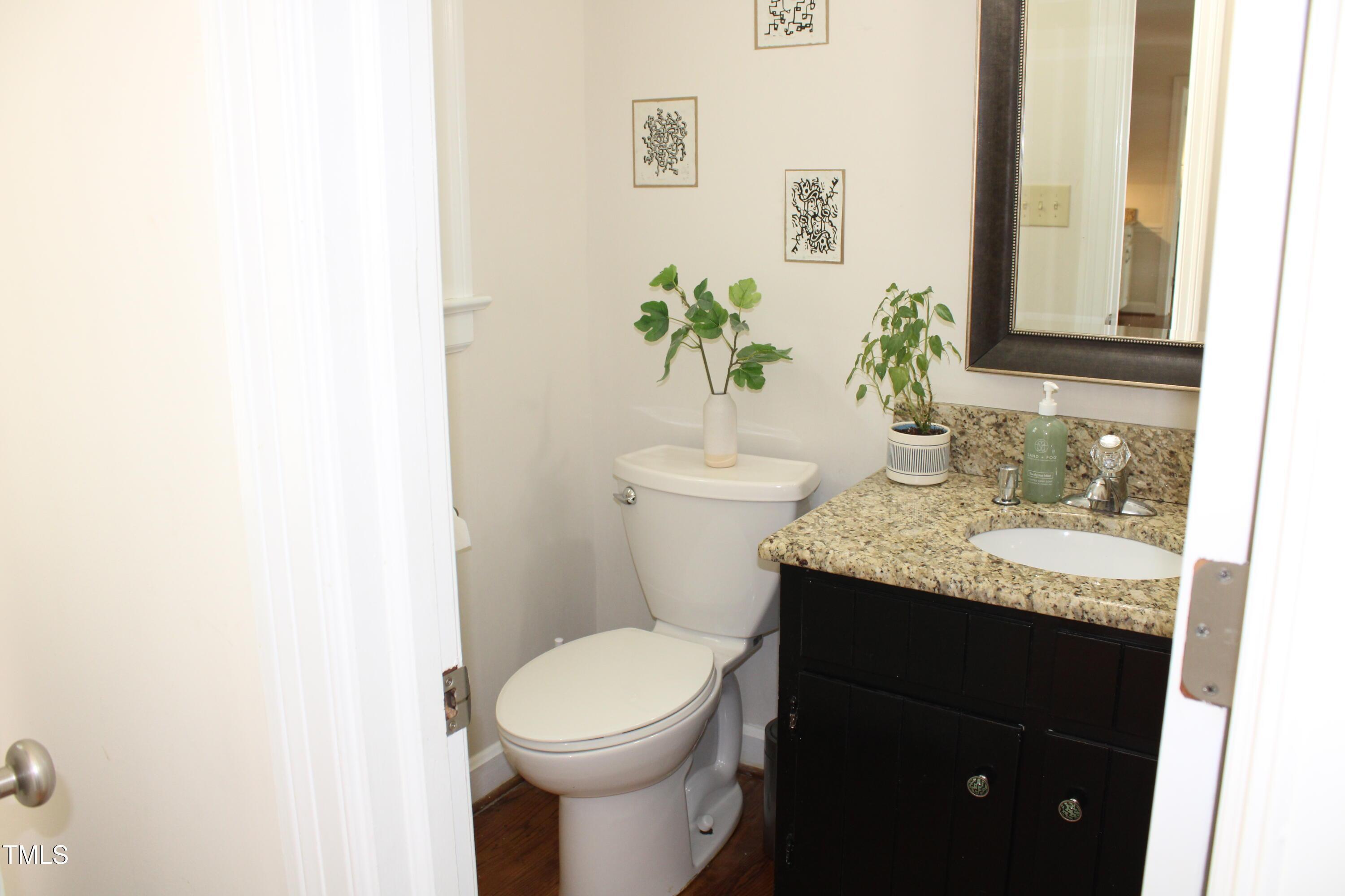 2400 Basil Drive Property Photo 8