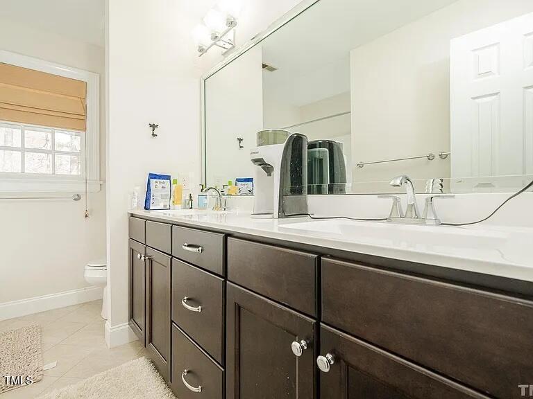 2400 Basil Drive Property Photo 14
