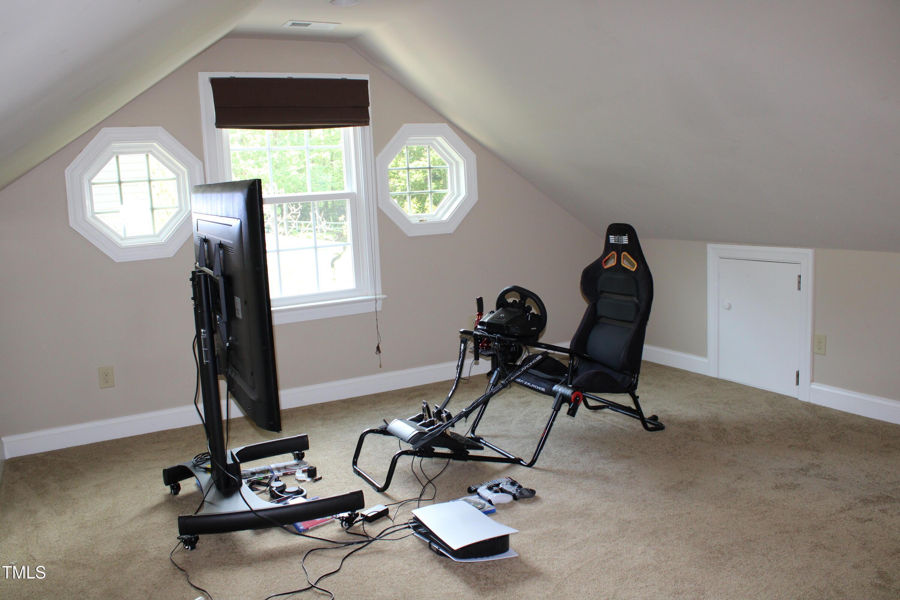 2400 Basil Drive Property Photo 18