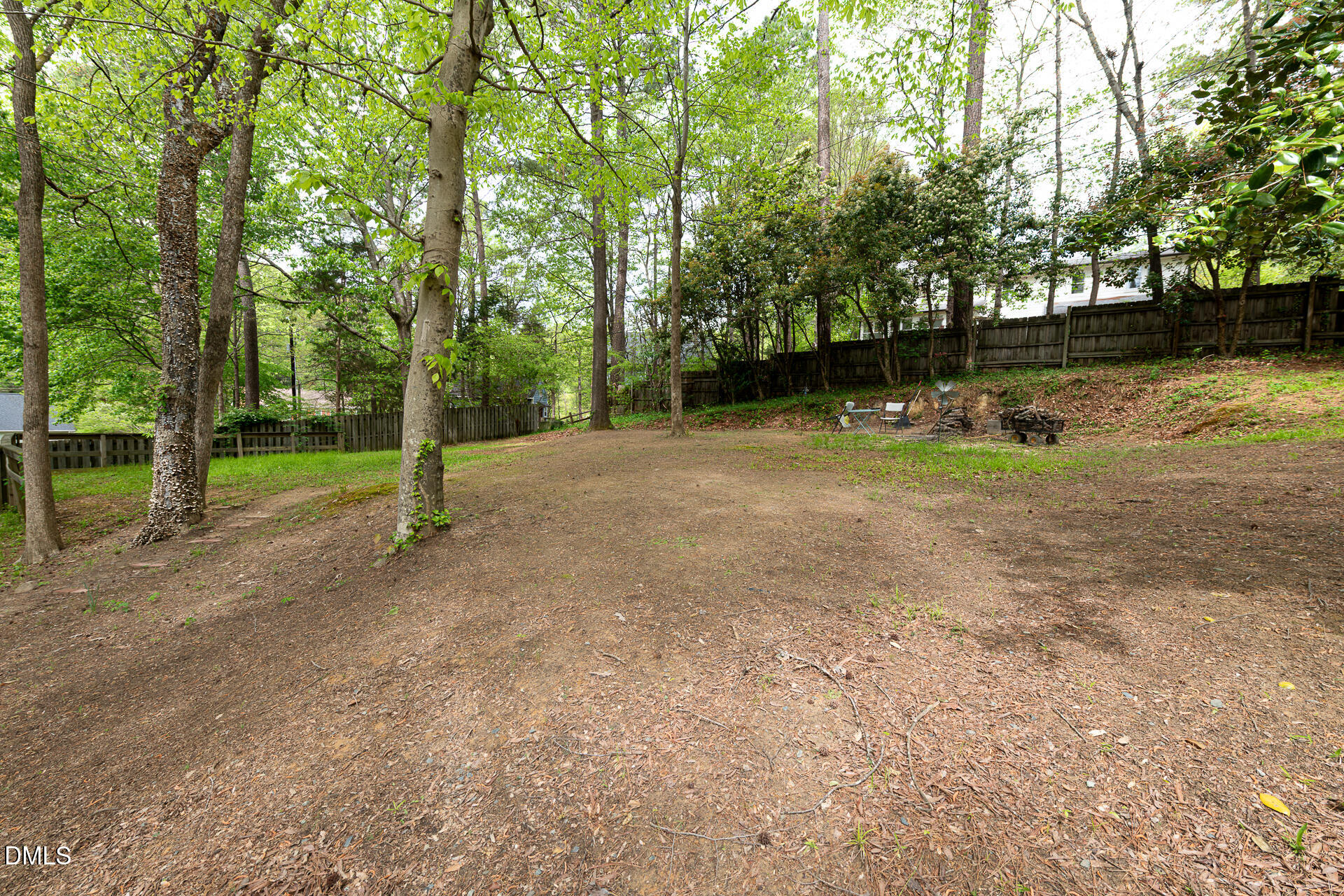 4050 Kelly Drive Property Photo 3