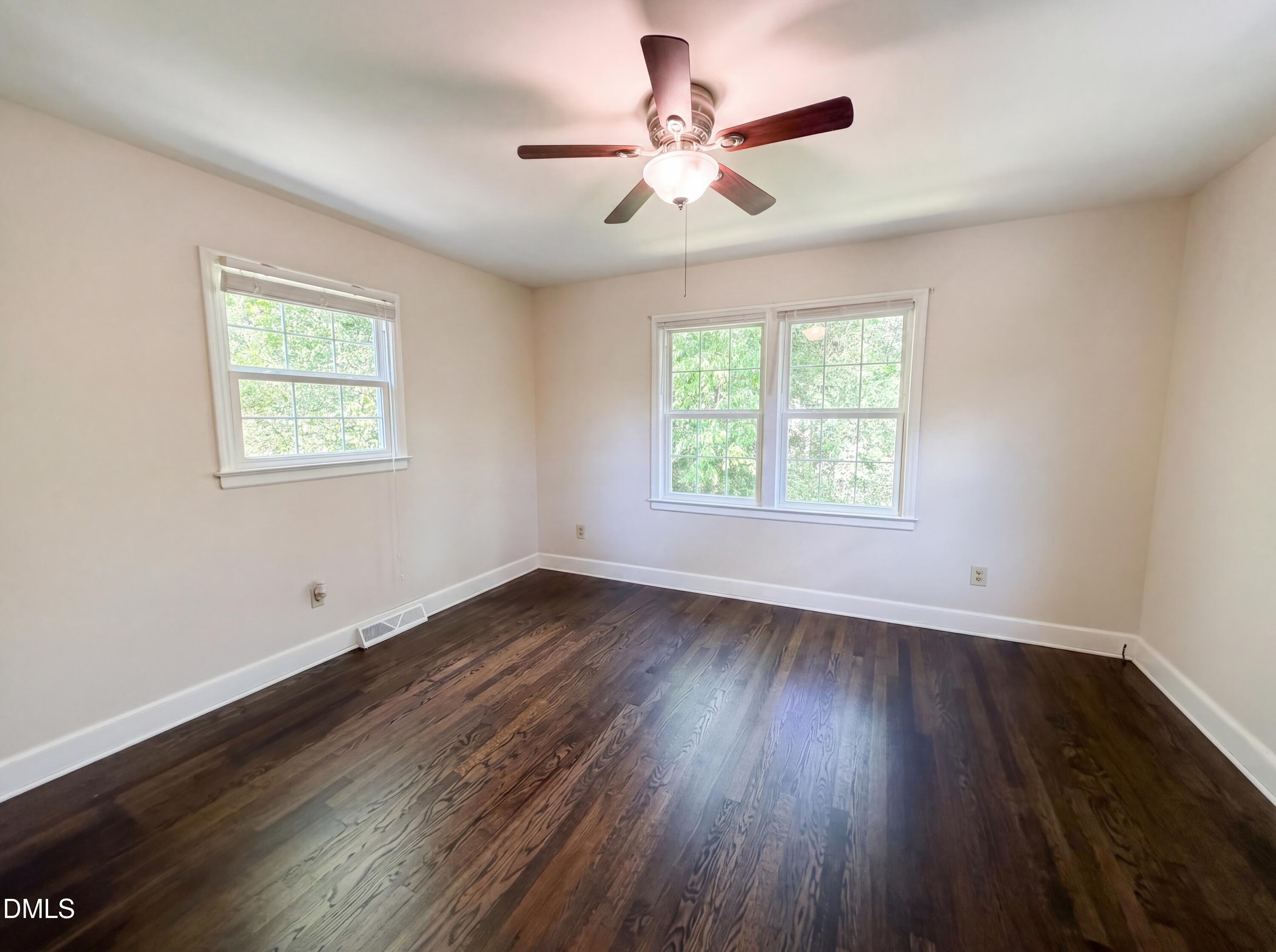 127 Nelson Street Property Photo 8