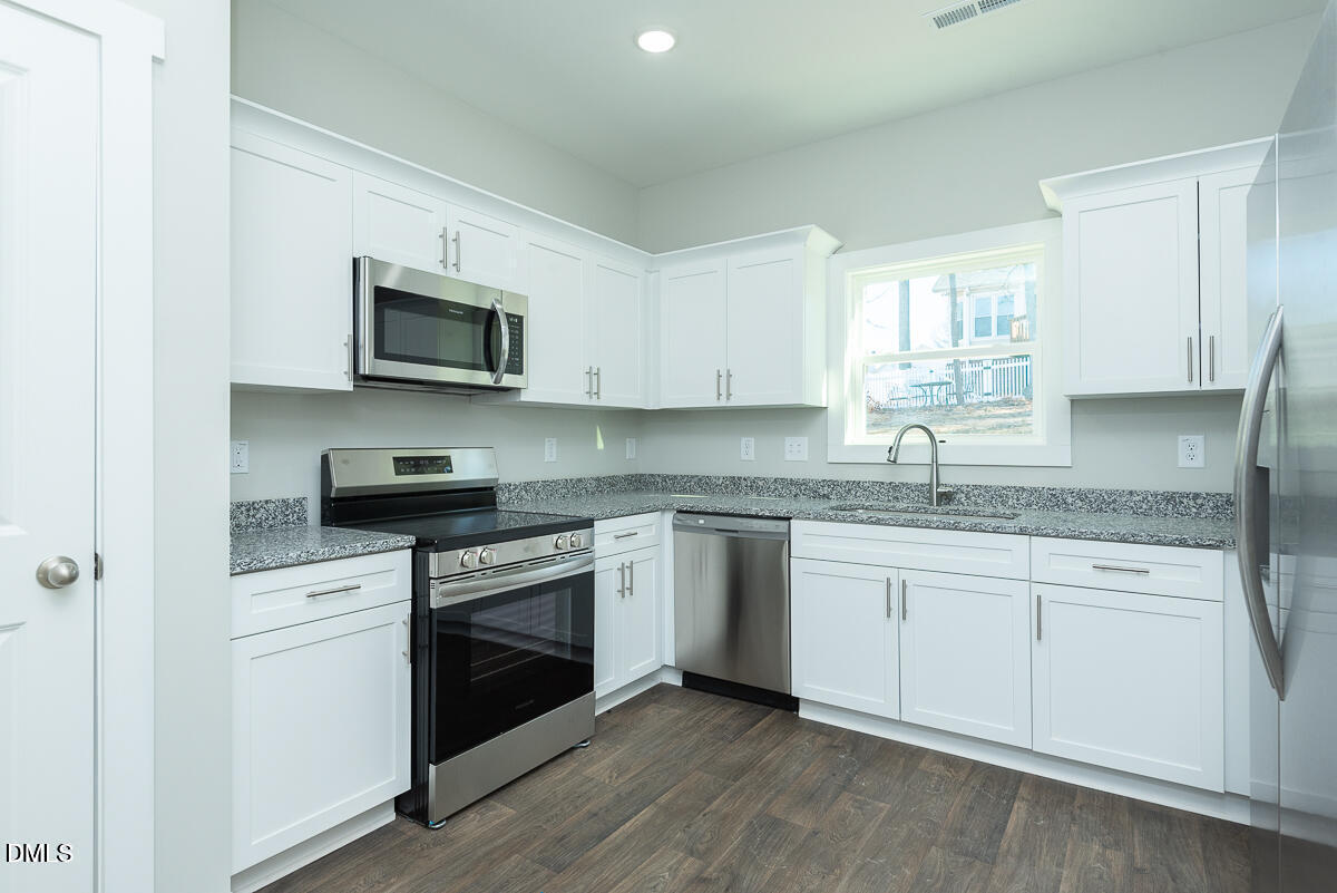 559 Pinnix Road Property Photo 3