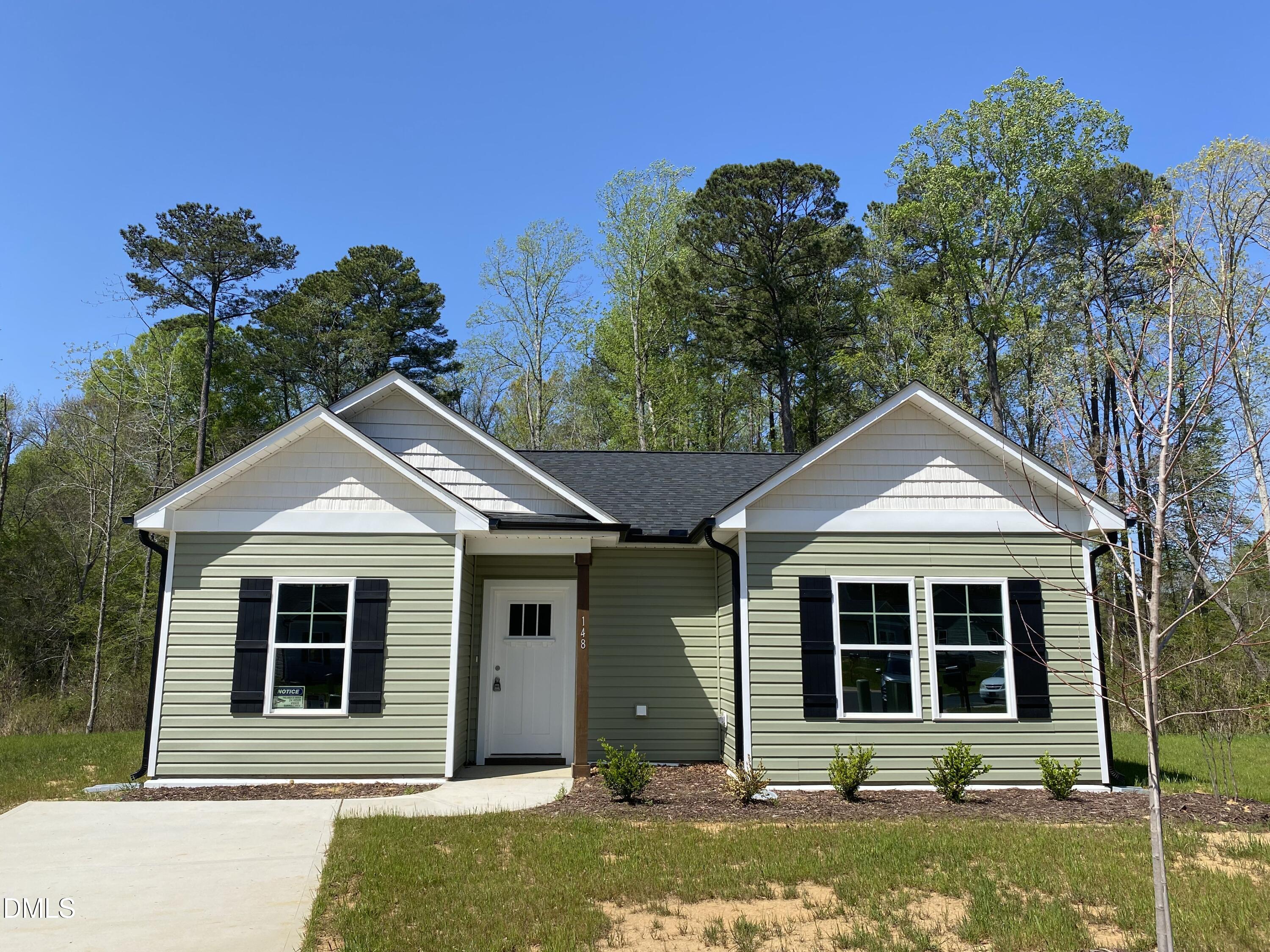 148 Ambergate Court Property Photo 1