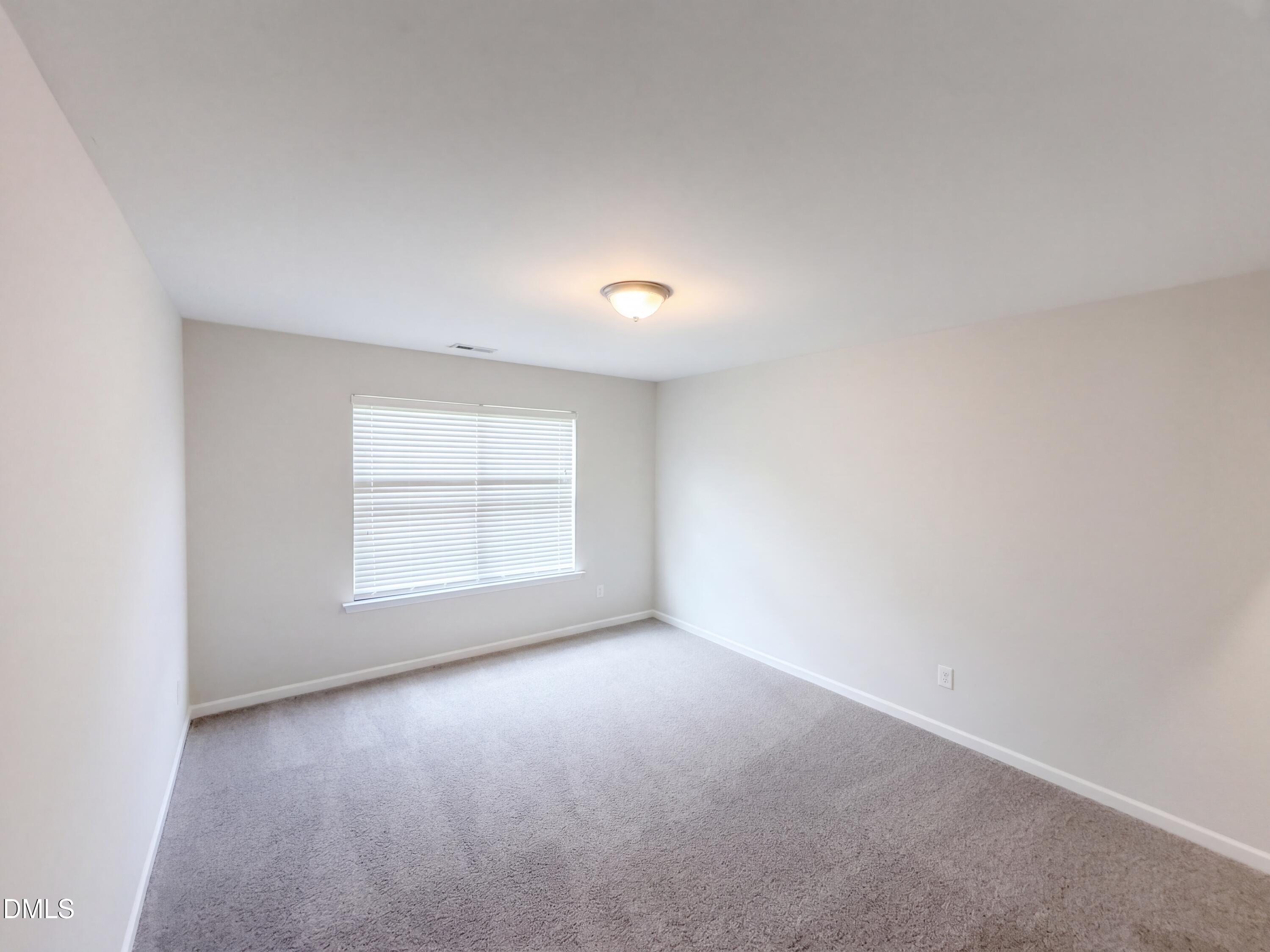 5073 Stonewood Pines Drive Property Photo 7