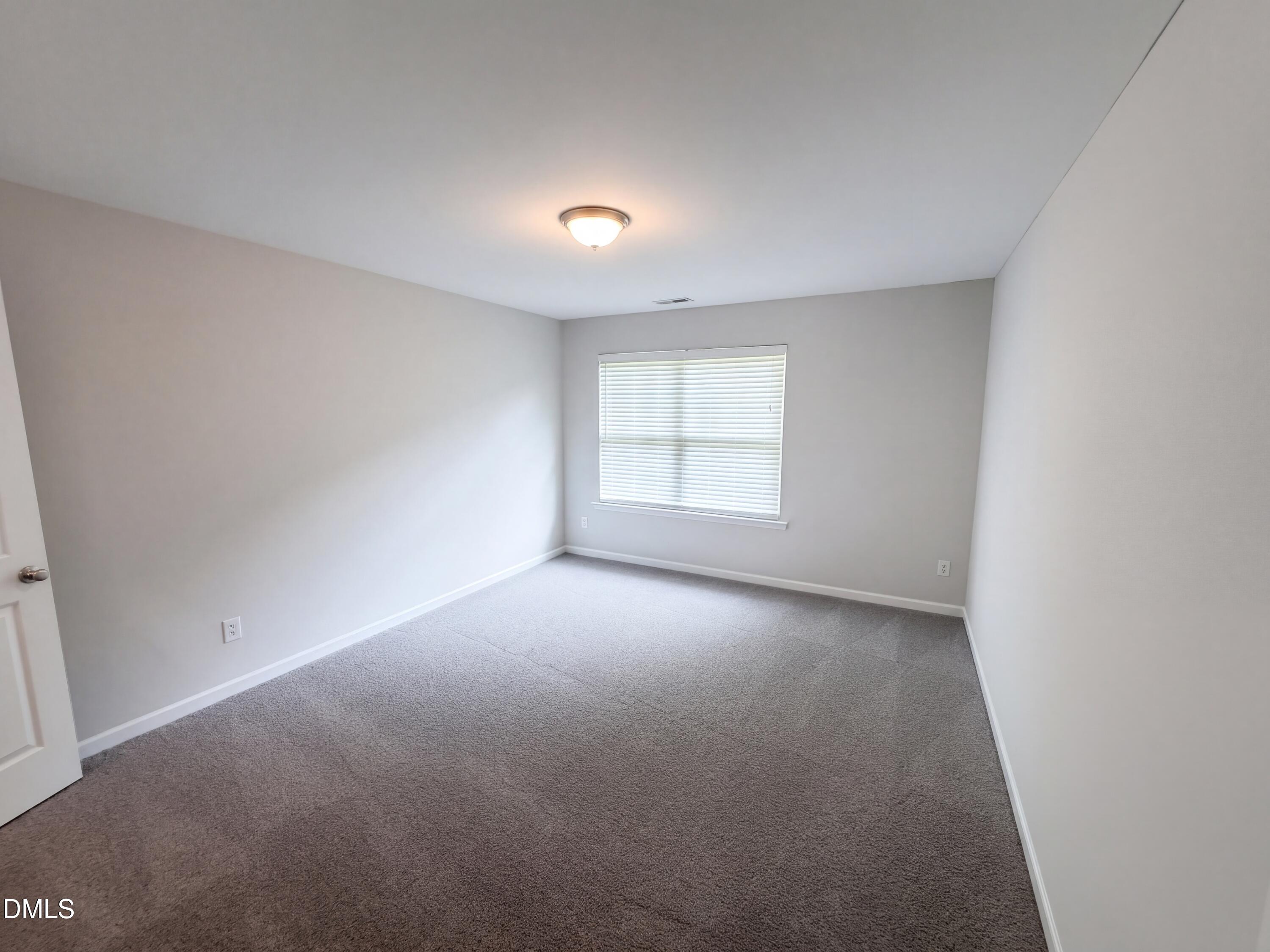 5073 Stonewood Pines Drive Property Photo 8