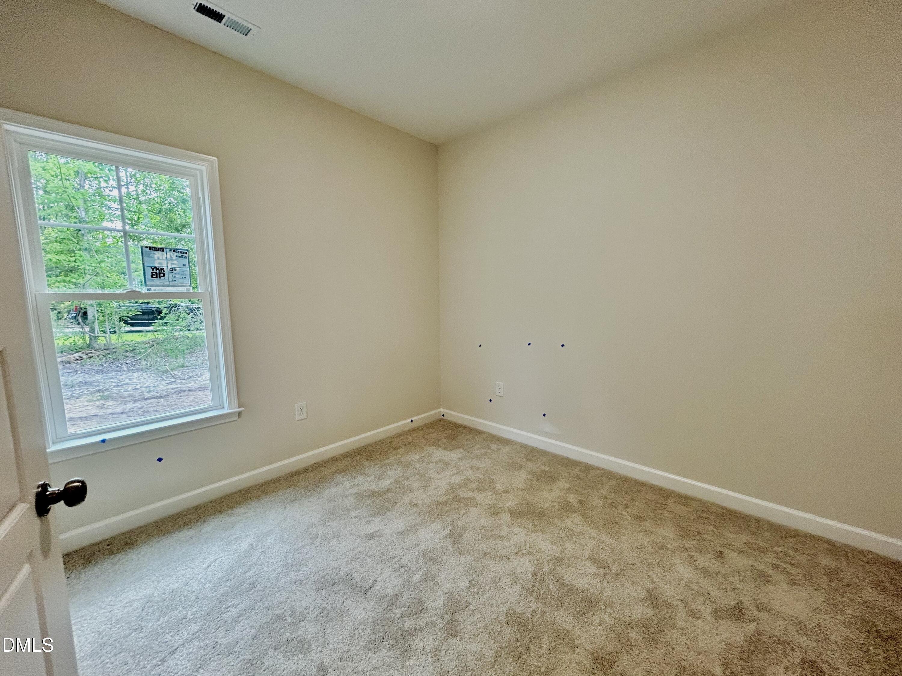 1749 Walnut Run Drive Property Photo 7