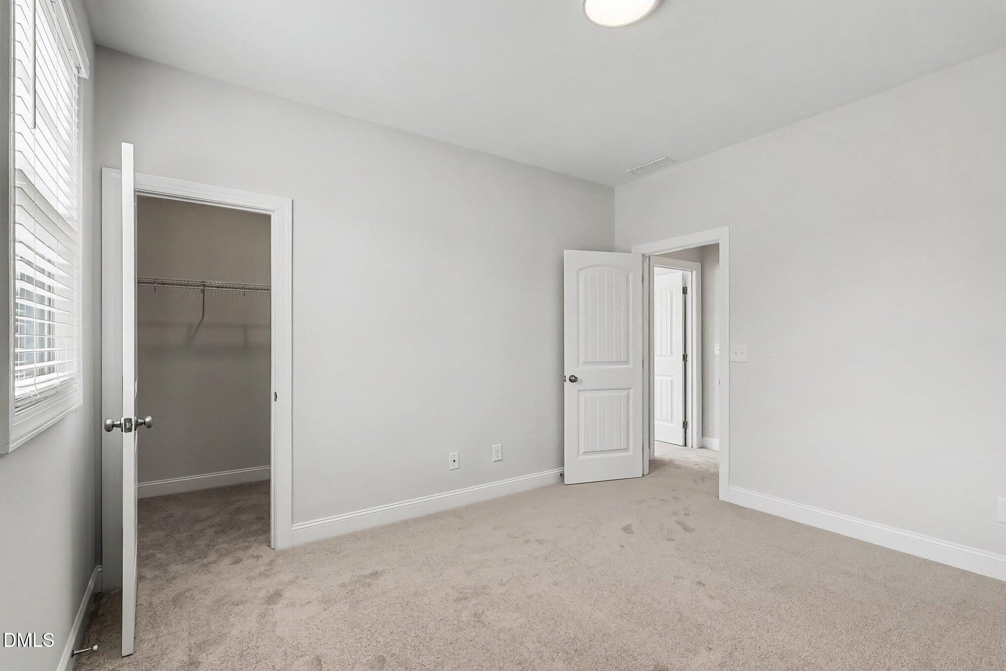 1018 Traditions Ridge Drive Property Photo 33