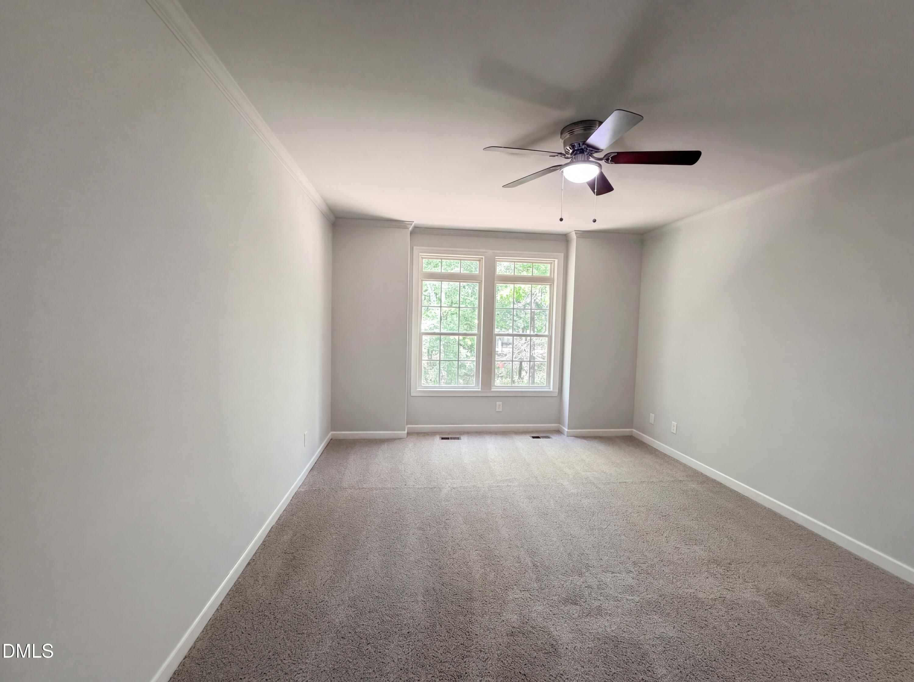 350 Wyndham Place Drive Property Photo 10