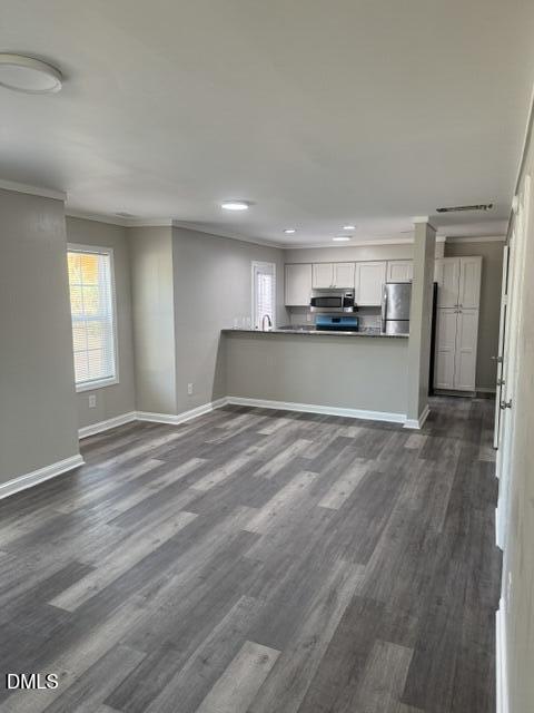 4632 Kilcullen Drive Property Photo 9