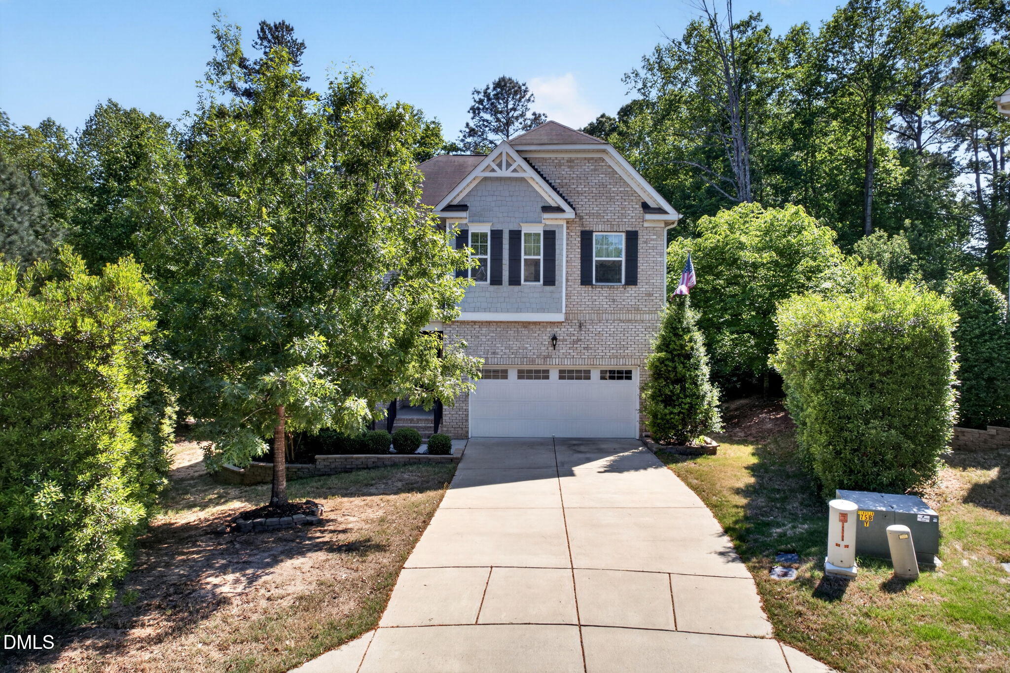 258 Chatsworth Lane Property Photo 2