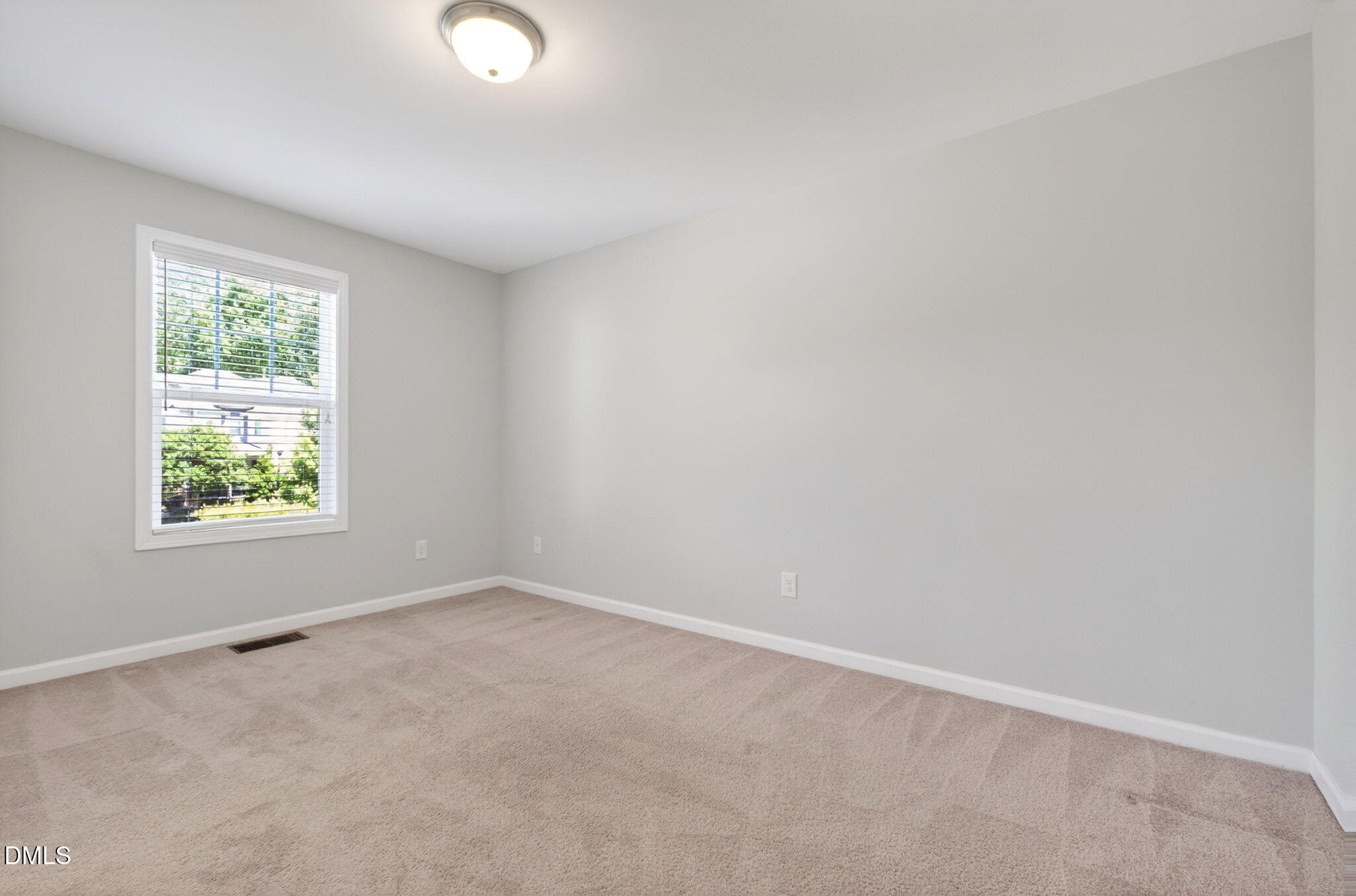 258 Chatsworth Lane Property Photo 34