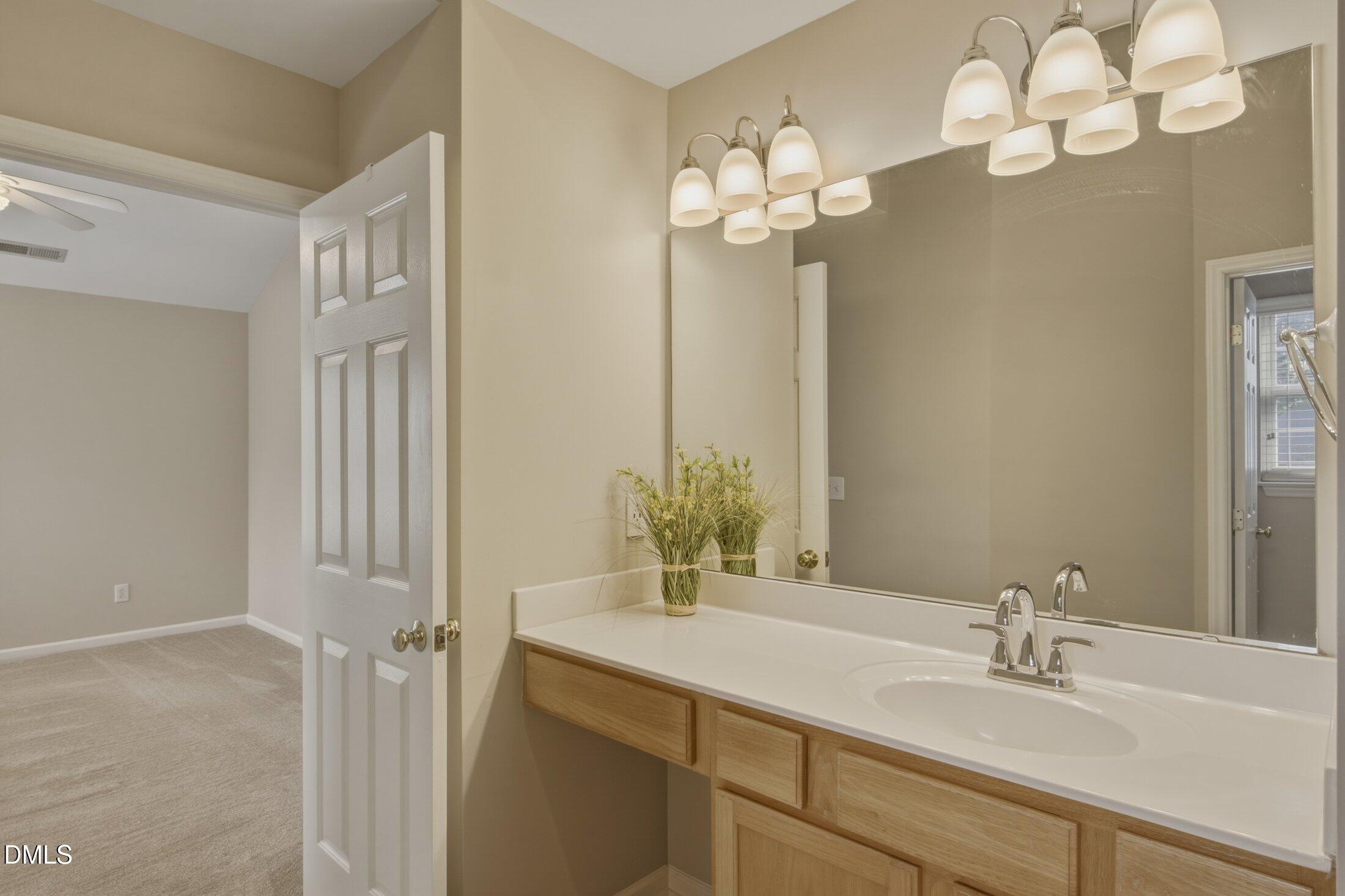 6519 Caverstone Drive Property Photo 28