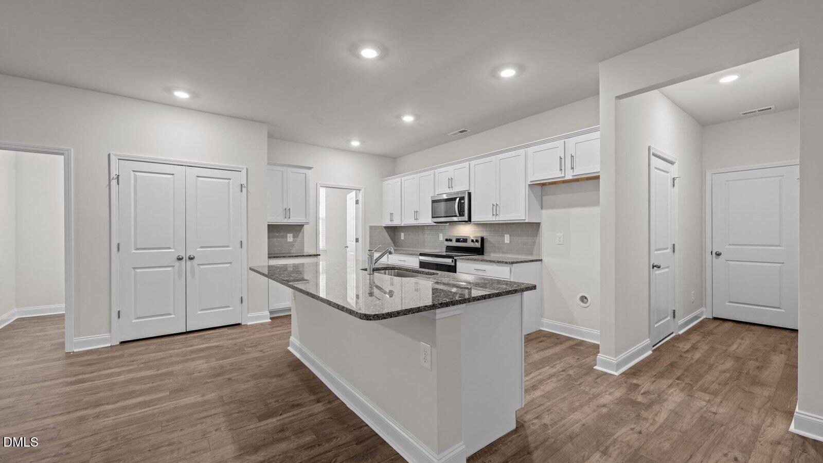 10650 Beard Way Property Photo 14