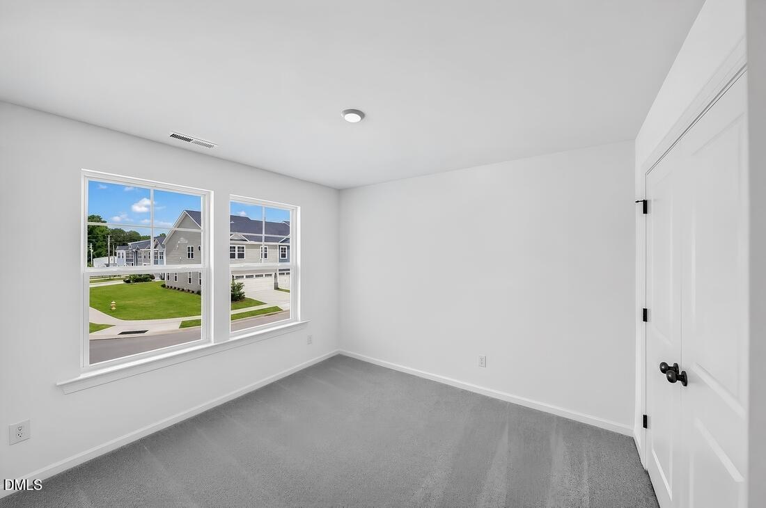 331 Sweetbay Tree Drive Property Photo 10