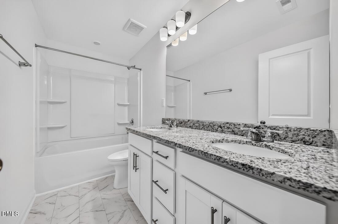 331 Sweetbay Tree Drive Property Photo 14