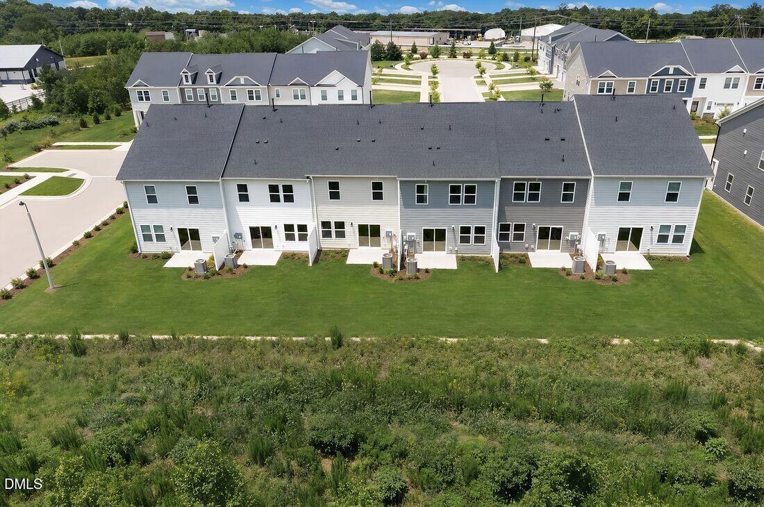 331 Sweetbay Tree Drive Property Photo 18