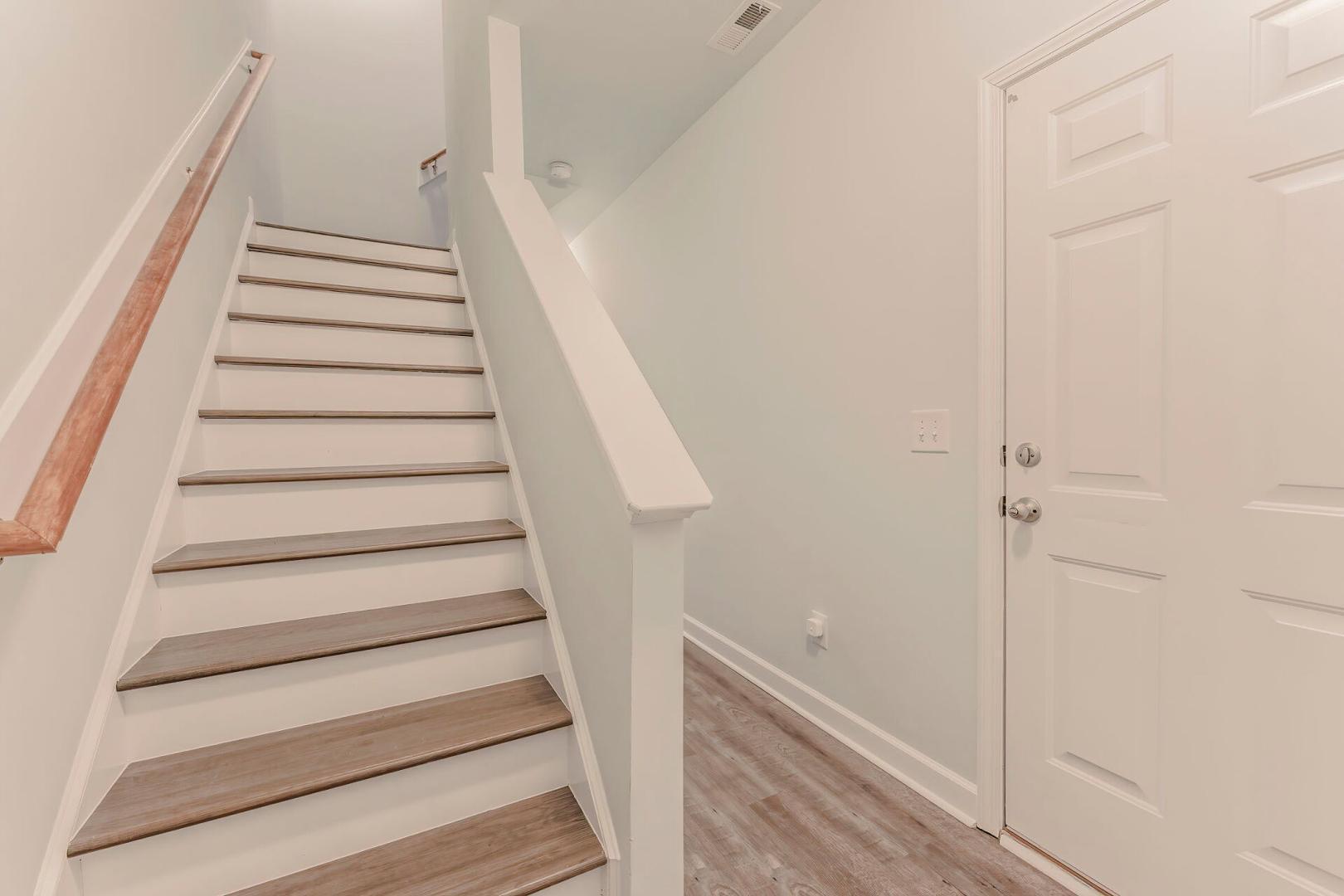 713 Samuel Cary Drive Property Photo 4