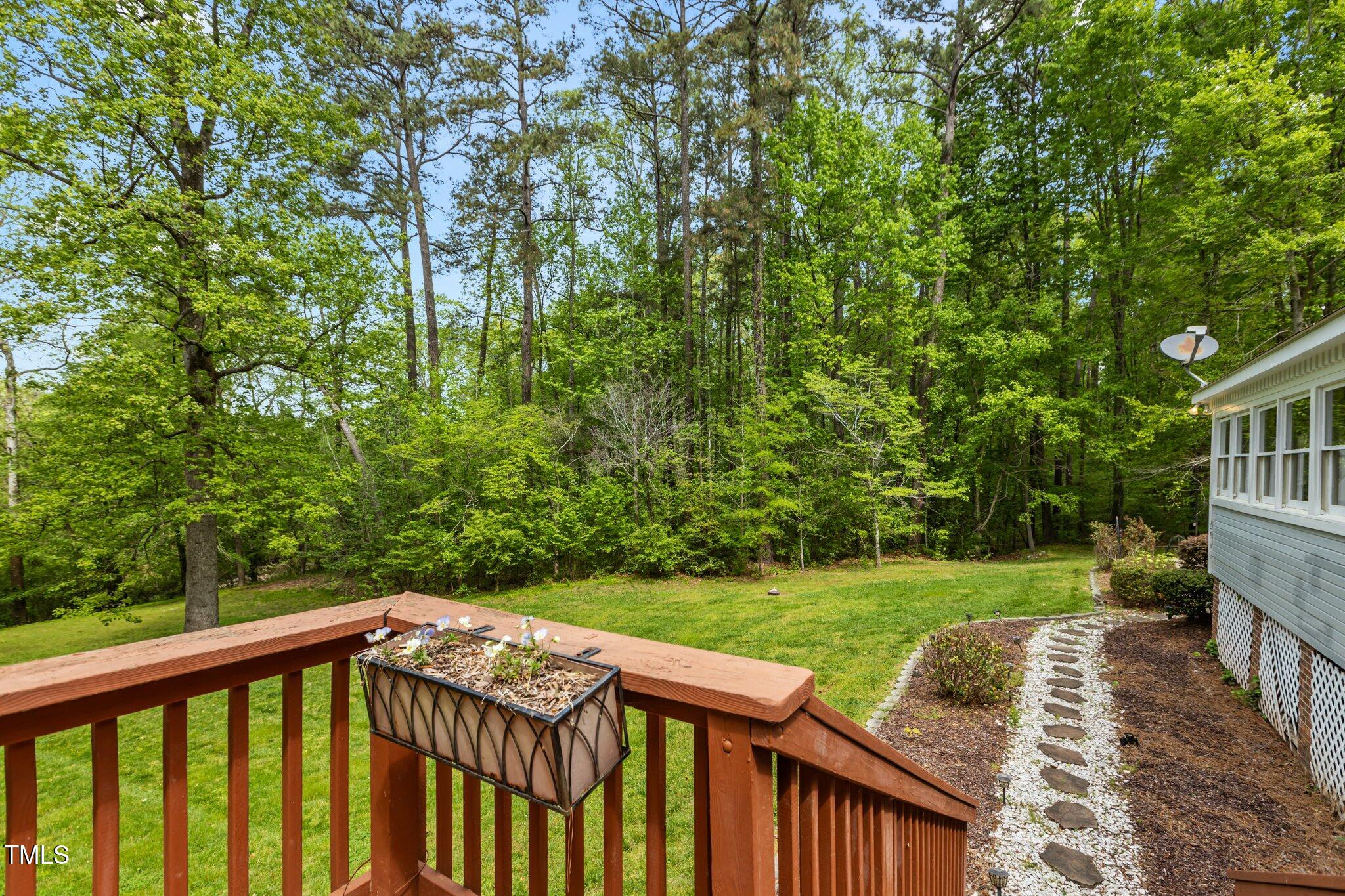 113 Denard Street Property Photo 16