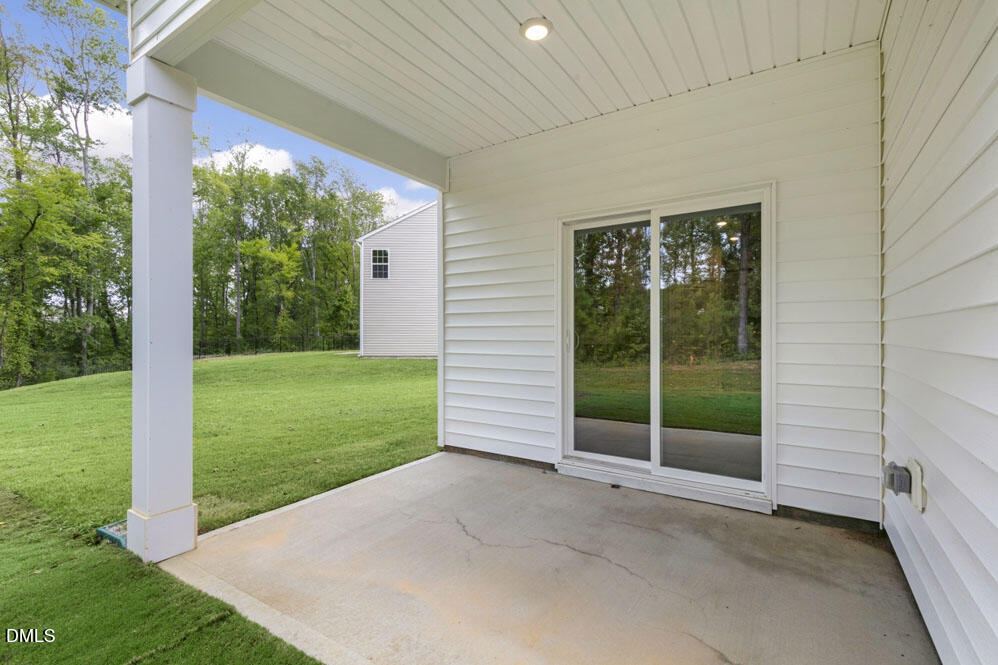 105 Tip Meadow Drive Property Photo 23