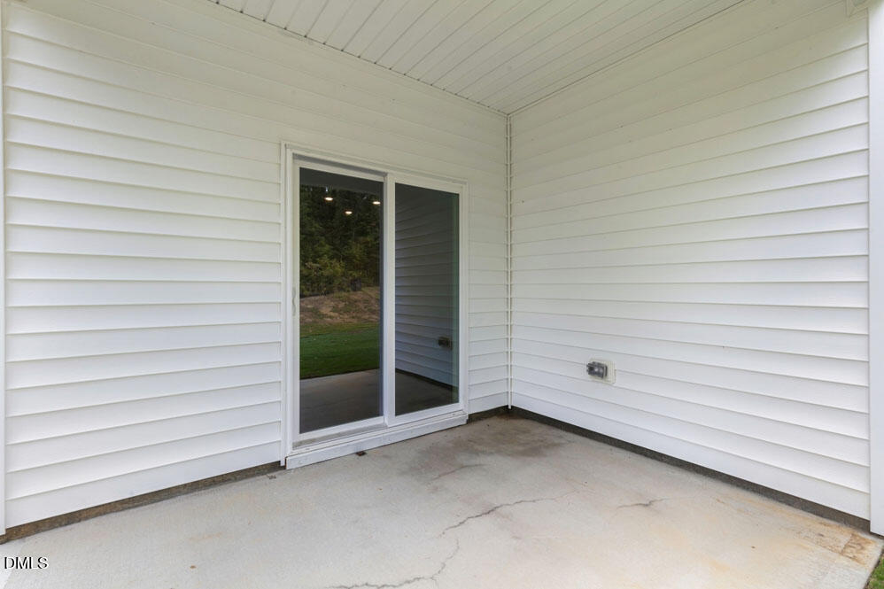 105 Tip Meadow Drive Property Photo 24
