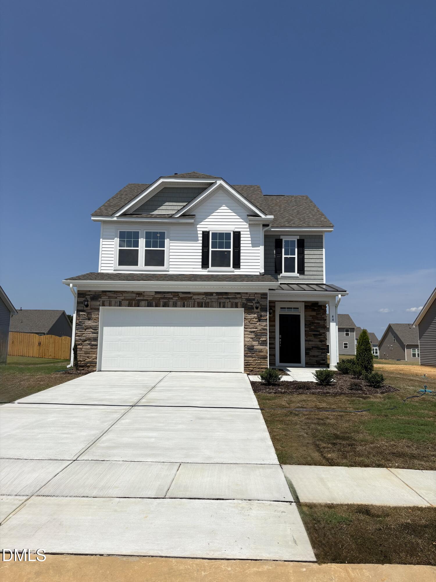 44 Little Branch Drive Property Photo 1
