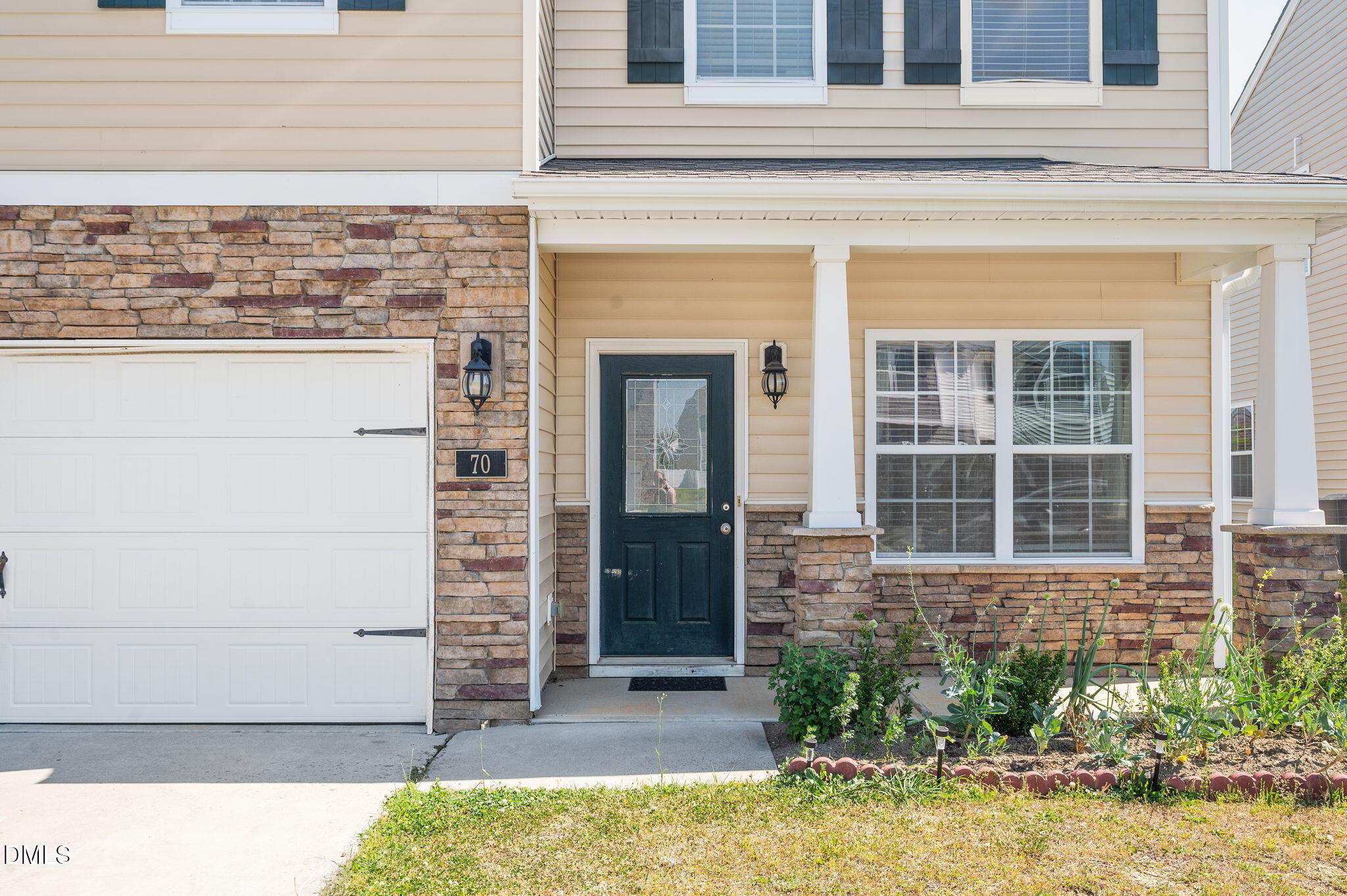 70 Gaillardia Way Property Photo 4