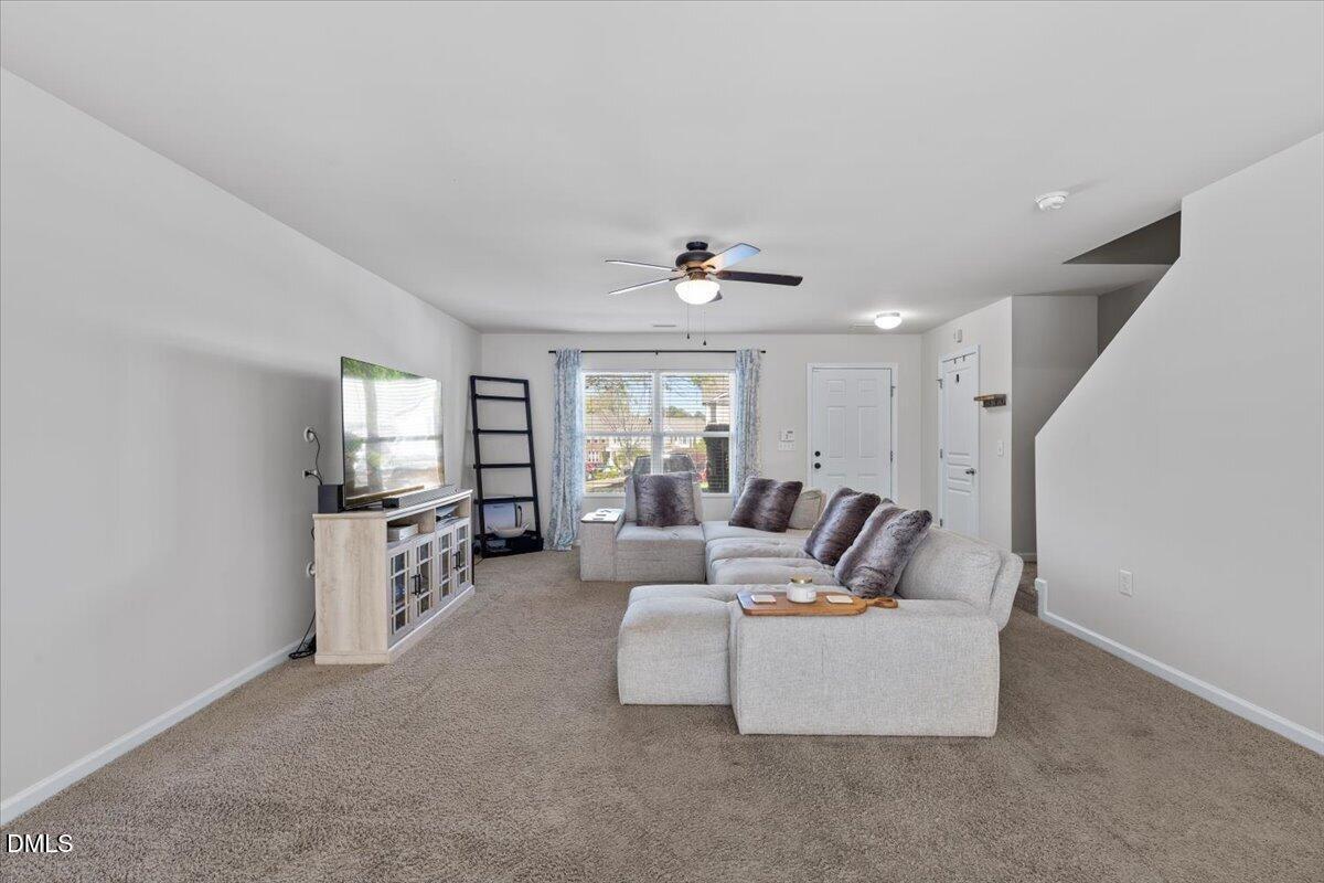 100 Stratford Lakes Drive Unit 384 Property Photo 4