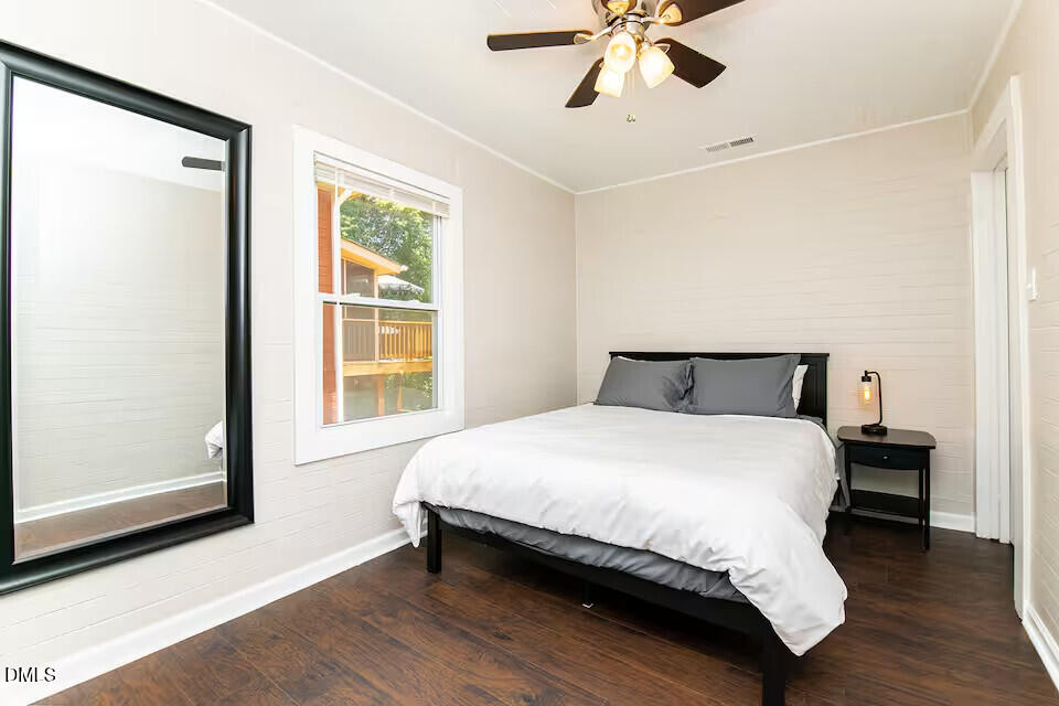 1507 Gunter Street Property Photo 8