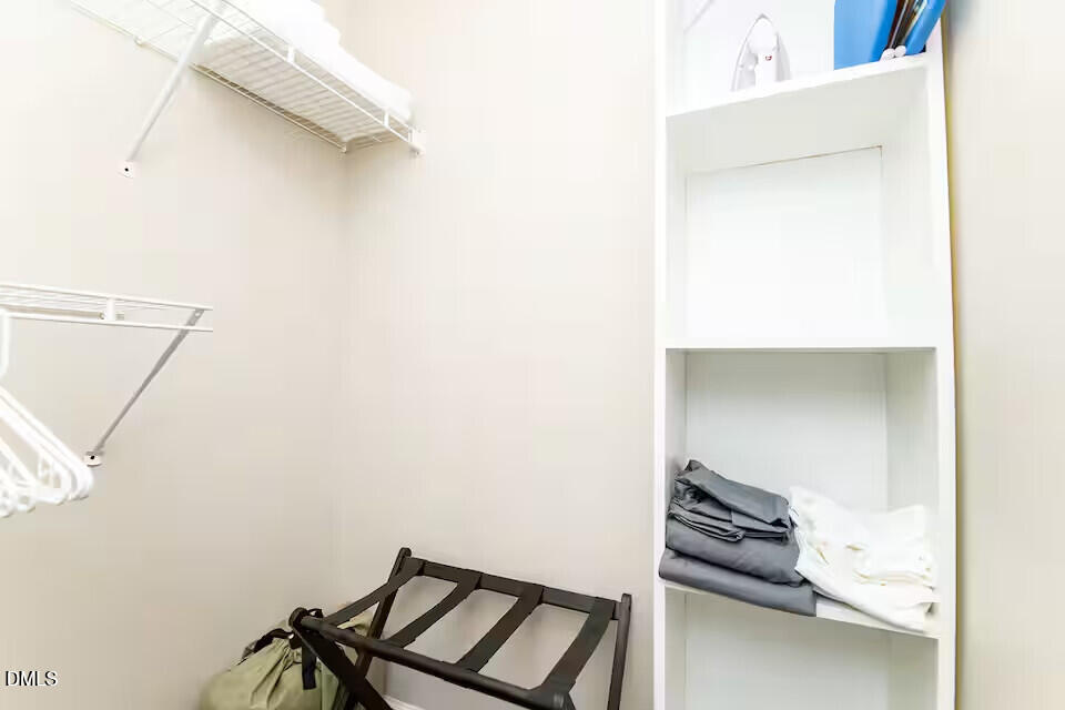 1507 Gunter Street Property Photo 11