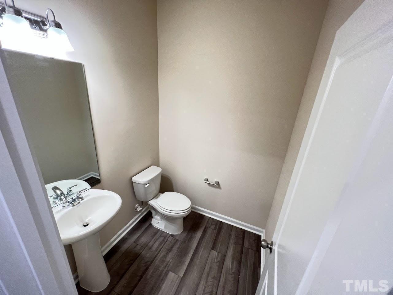 4812 Trikala Avenue Property Photo 8