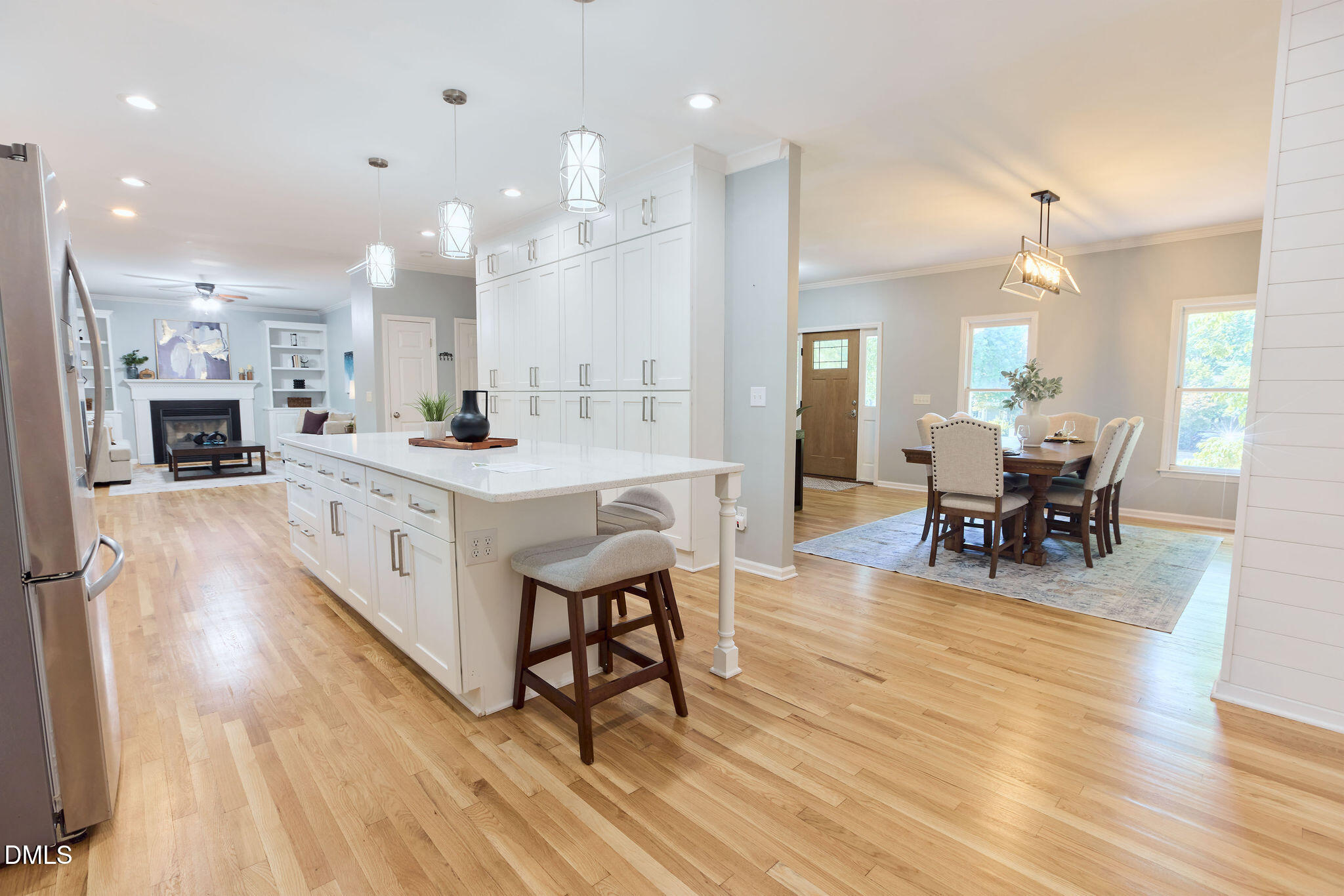 10806 Matson Place Property Photo 14