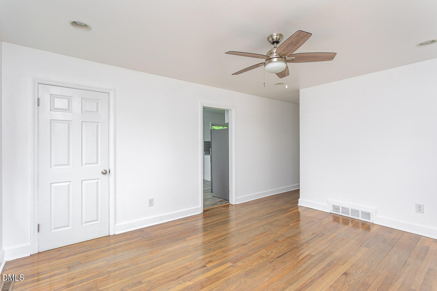 516 Calloway Drive Property Photo 7
