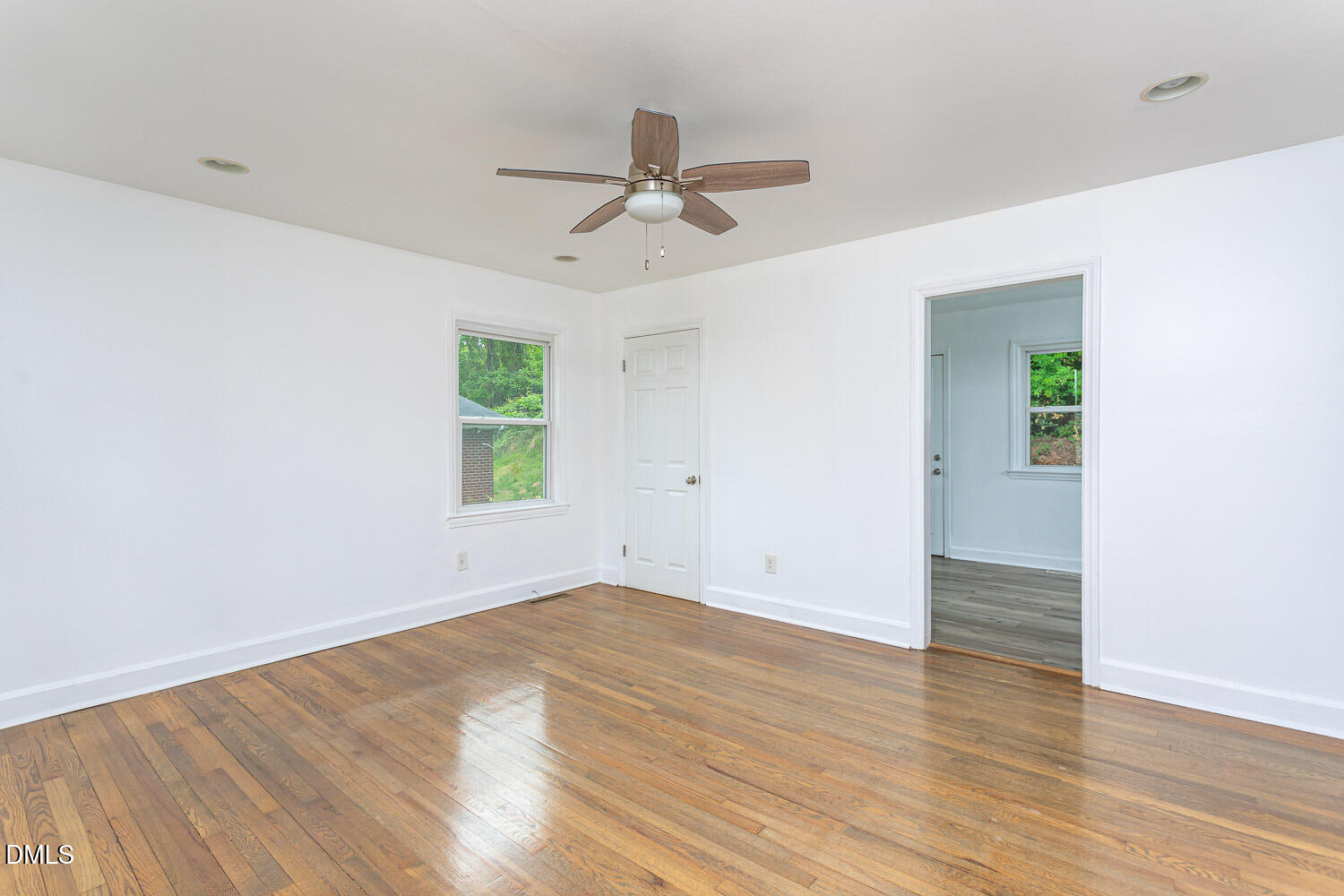 516 Calloway Drive Property Photo 8