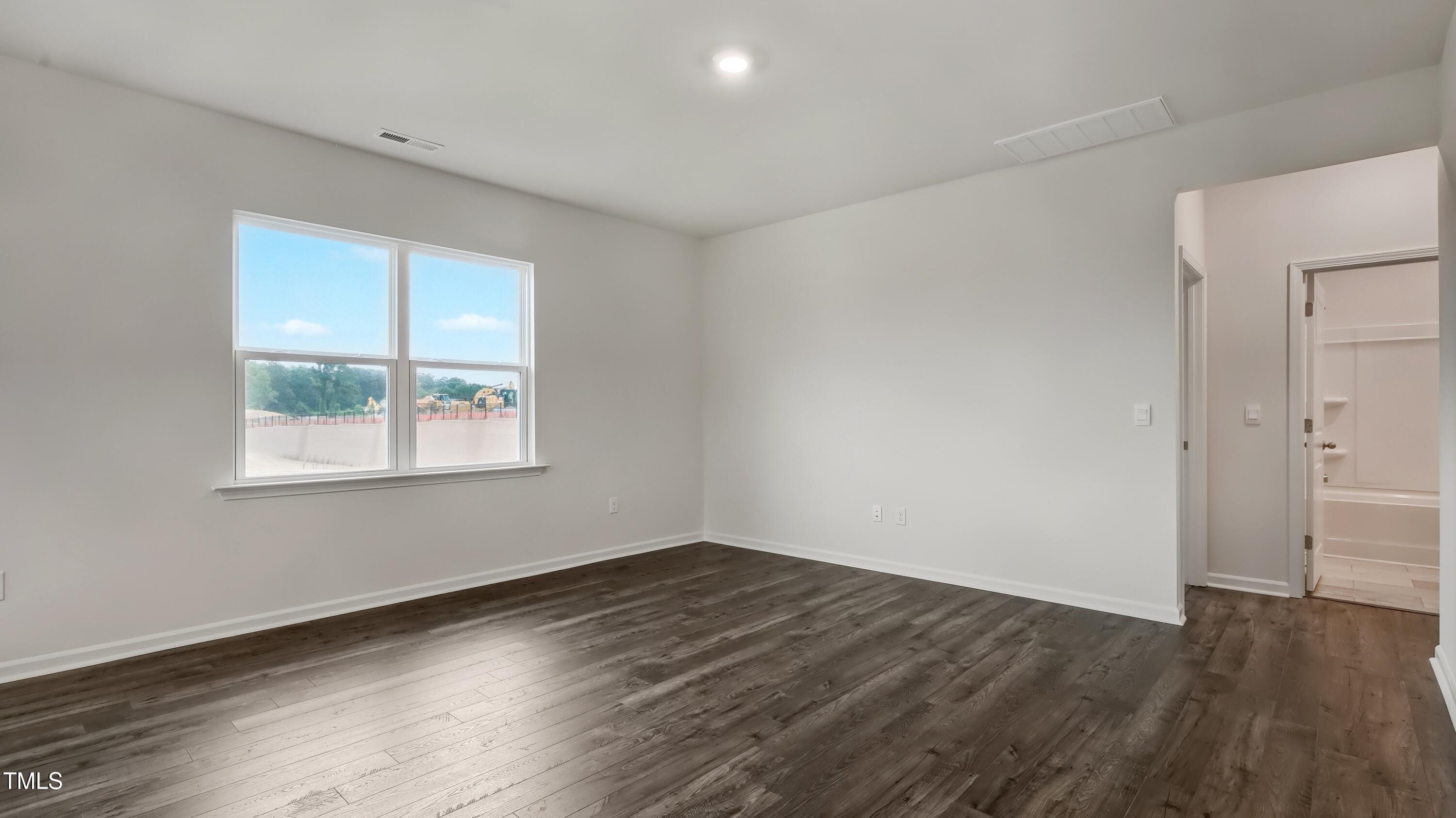 914 Comice Pear Way Property Photo 12