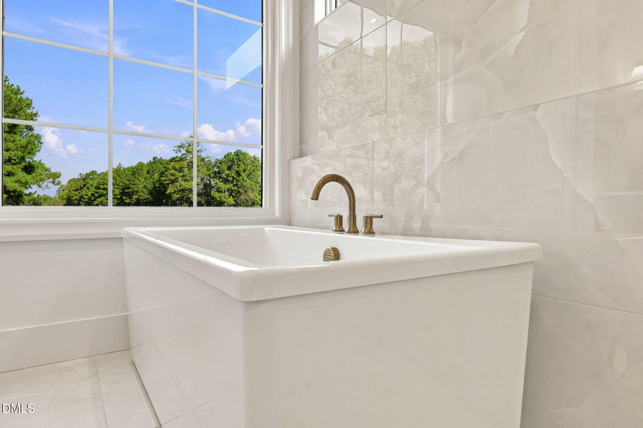 2509 Rosslare Pond Trail Property Photo 17