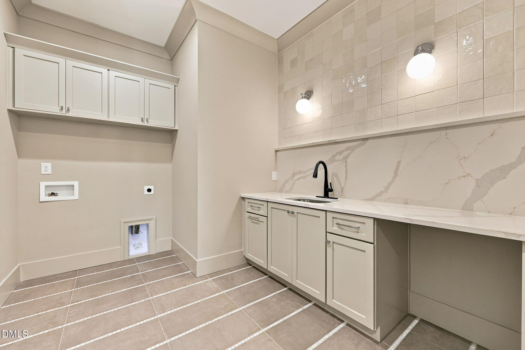 2509 Rosslare Pond Trail Property Photo 39