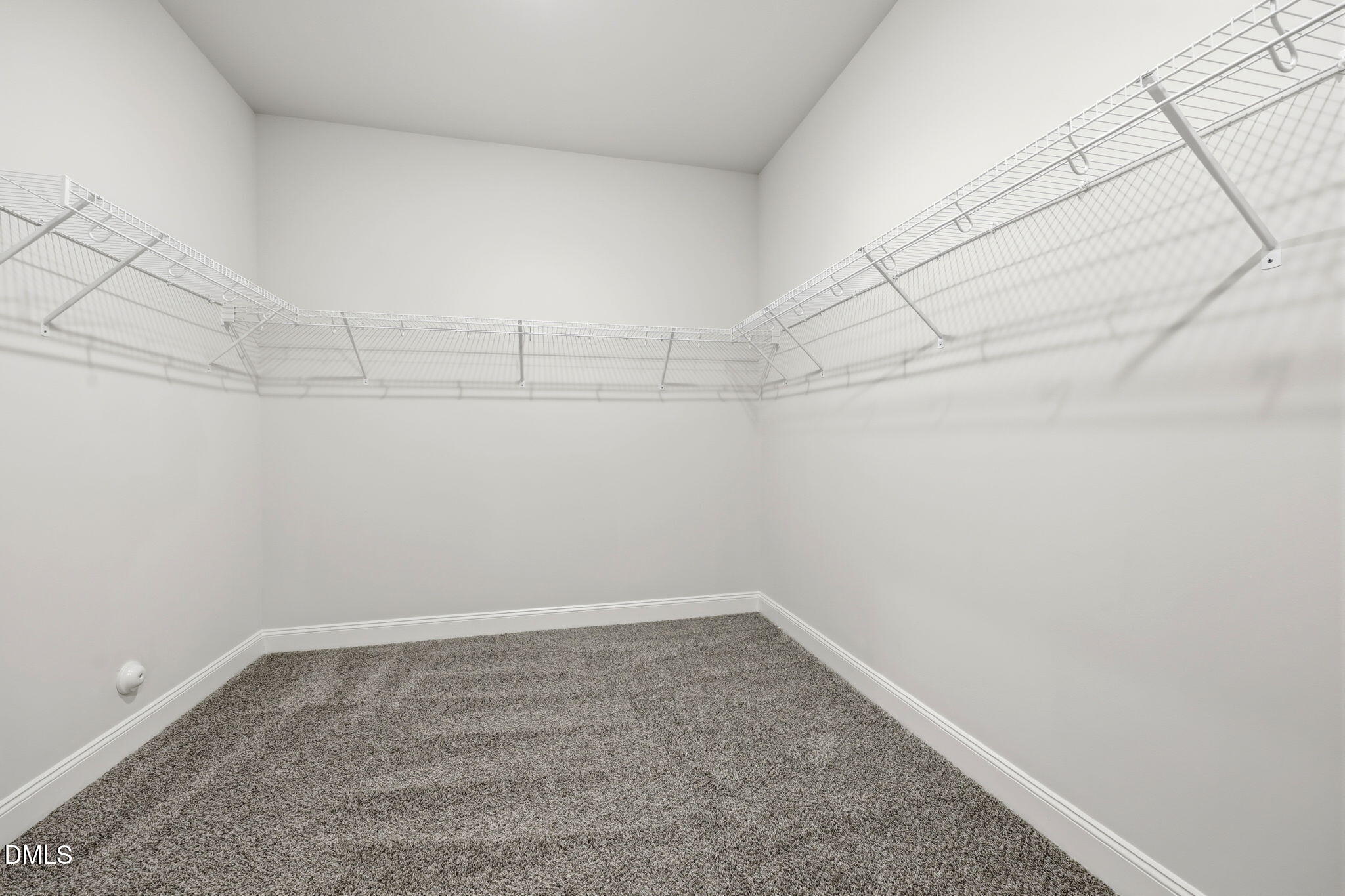407 Glenkirk Place Property Photo 15