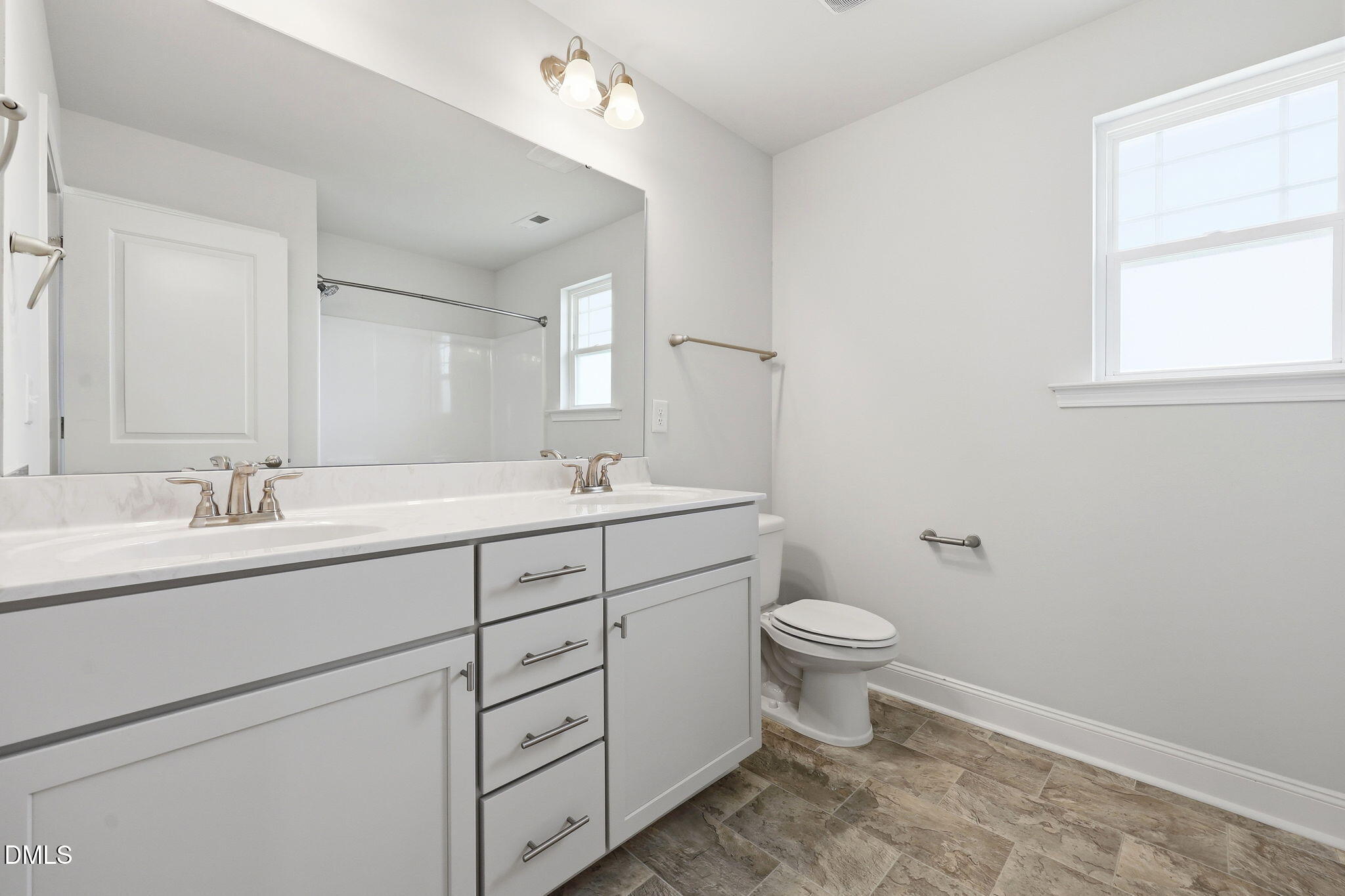 407 Glenkirk Place Property Photo 19