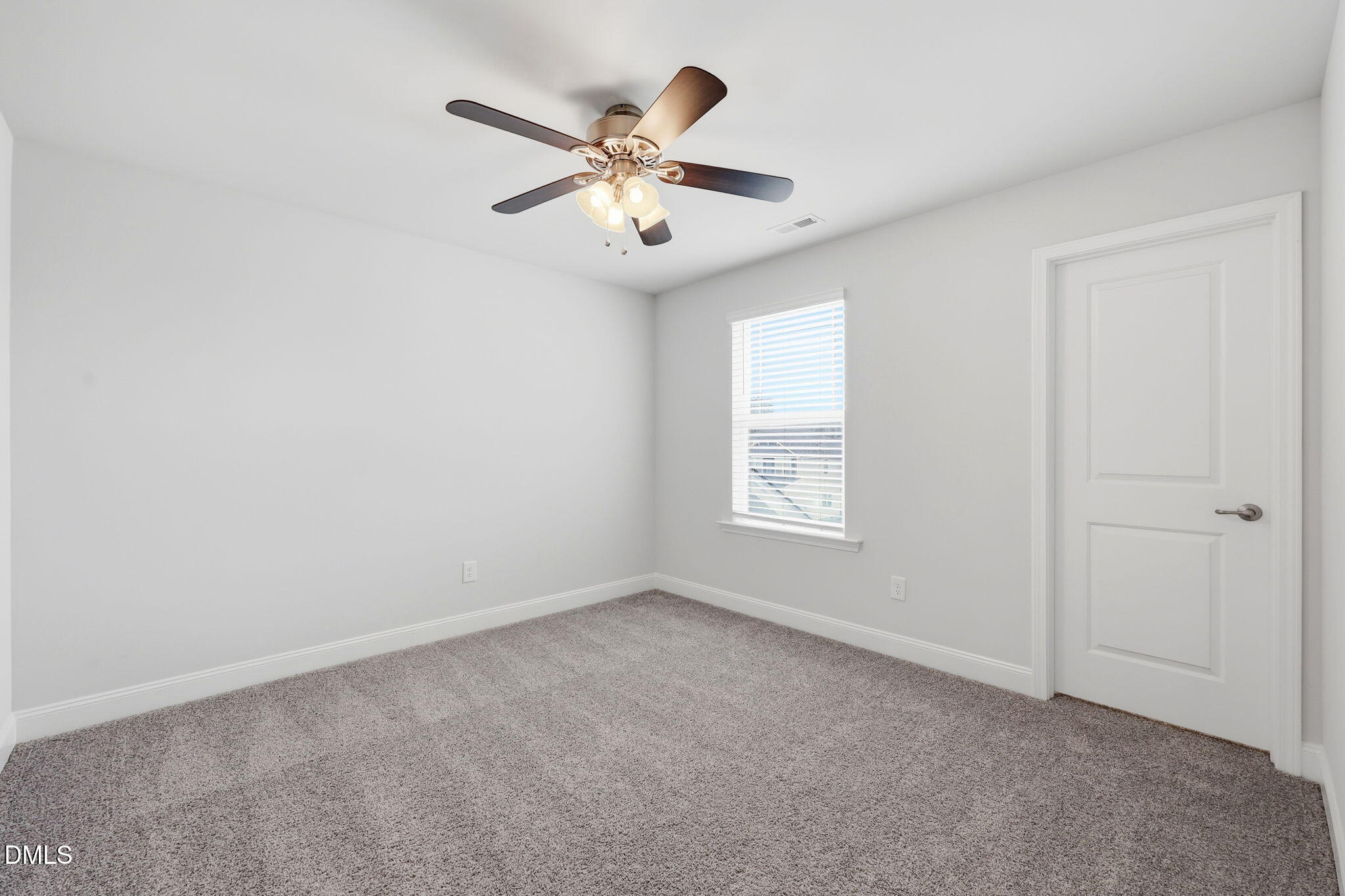 407 Glenkirk Place Property Photo 21