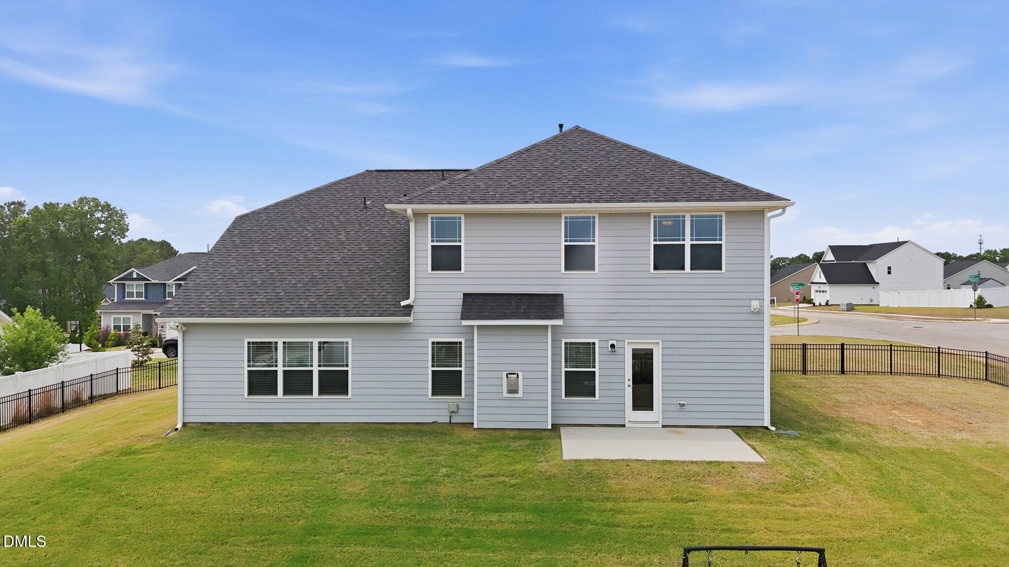 407 Glenkirk Place Property Photo 25