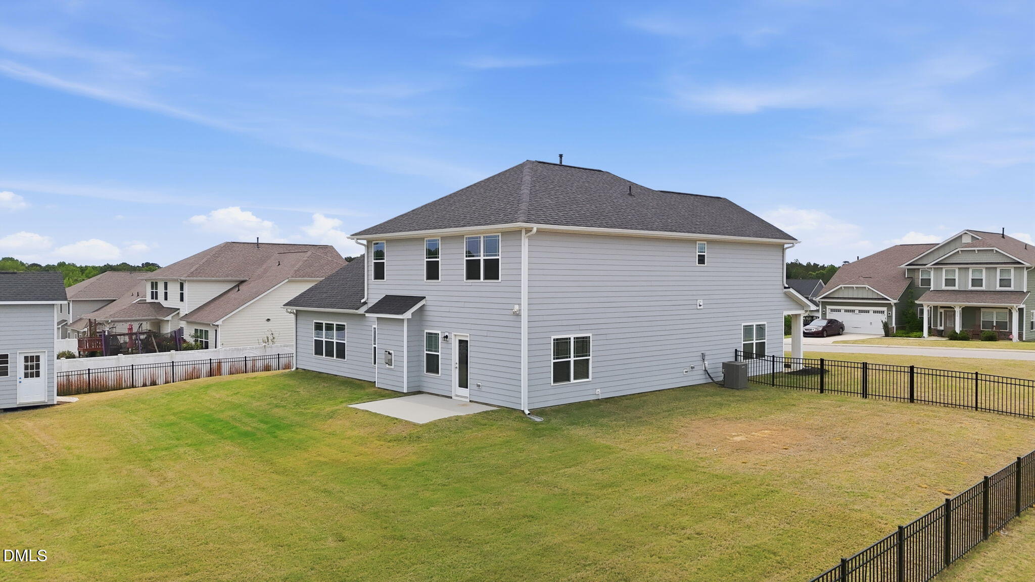 407 Glenkirk Place Property Photo 28