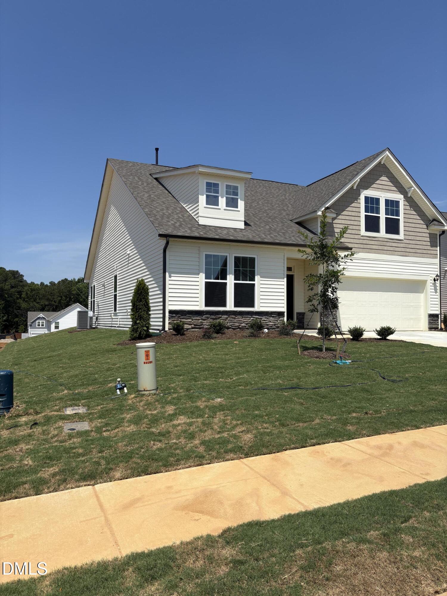 156 Appleseed Drive Property Photo 3
