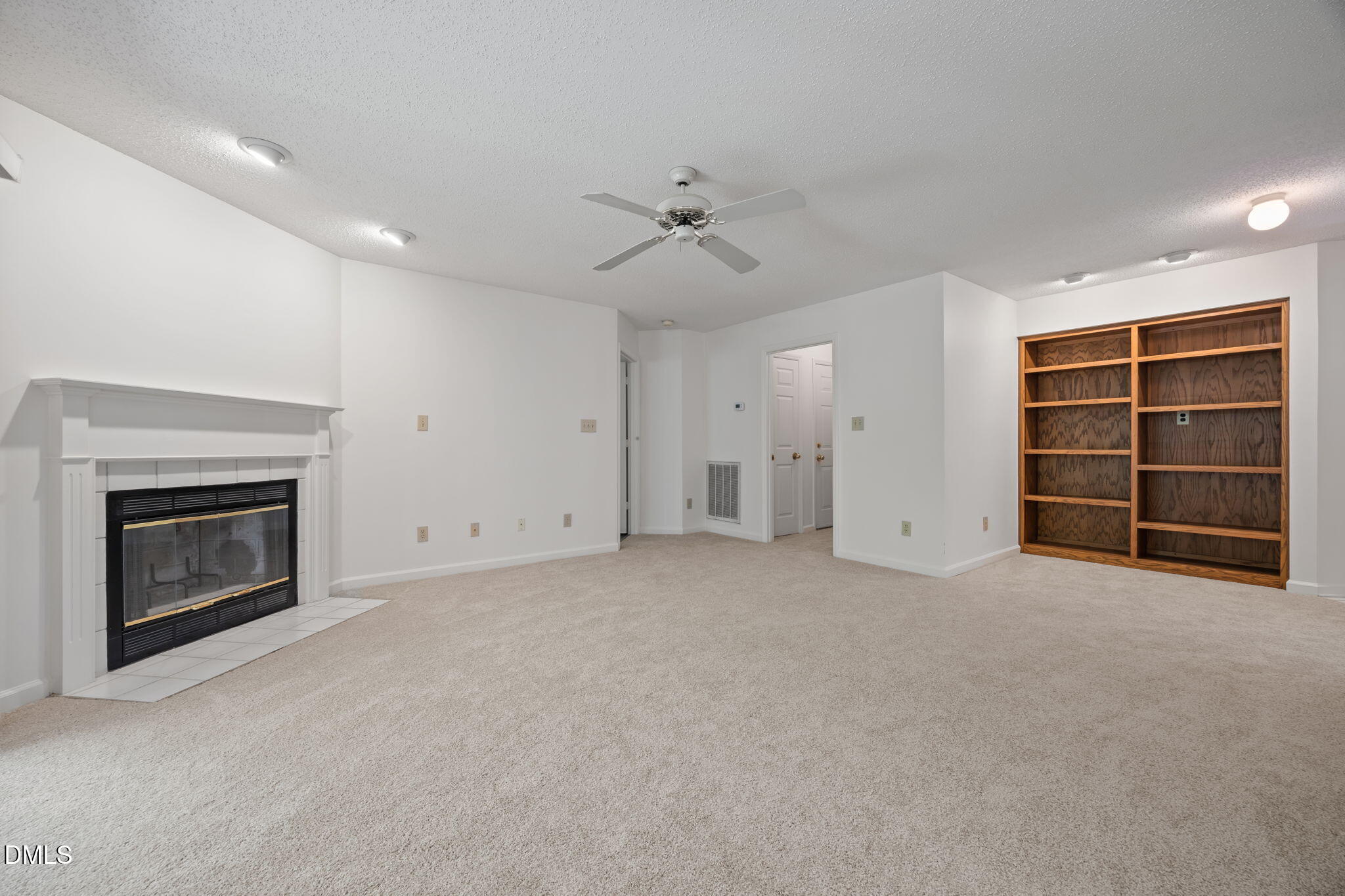 8321 Hempshire Place 104 Property Photo 5