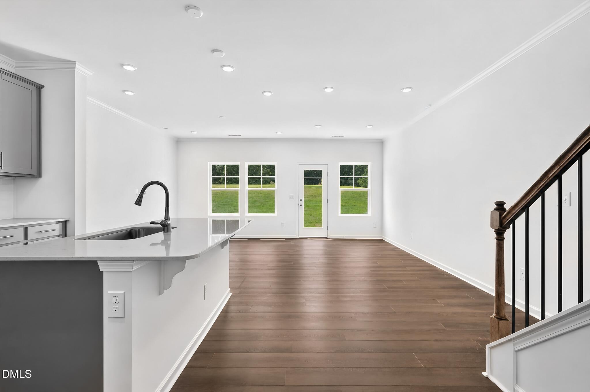 252 Snowfield Drive Property Photo 3