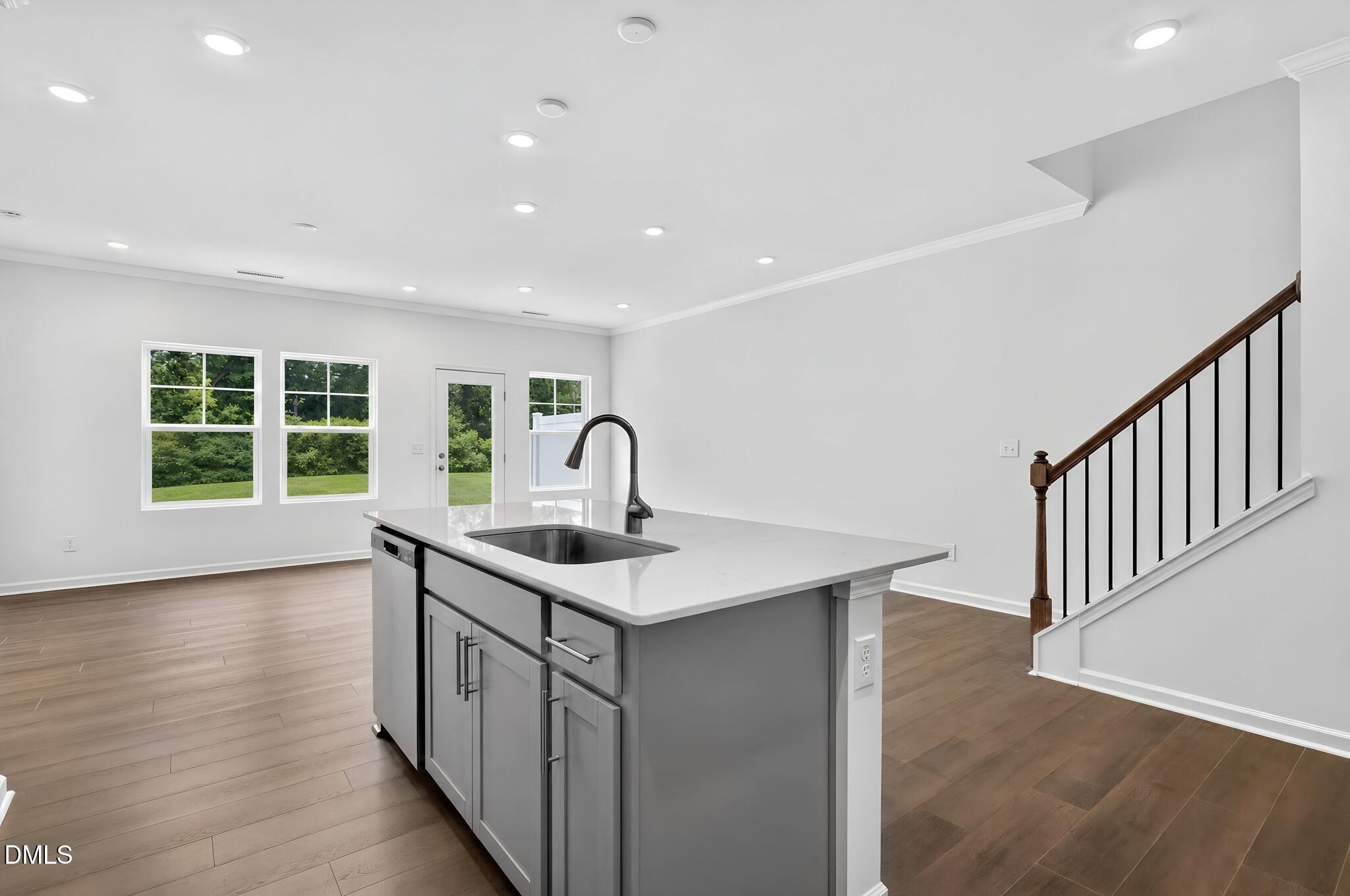 252 Snowfield Drive Property Photo 10