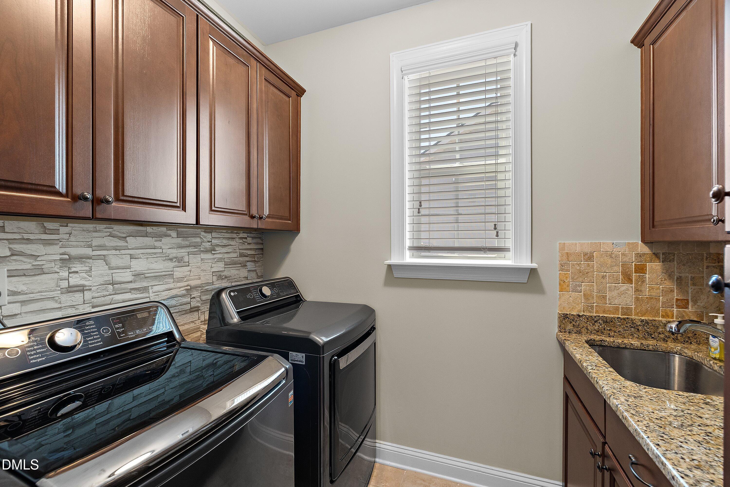 1217 Atticus Way Property Photo 35